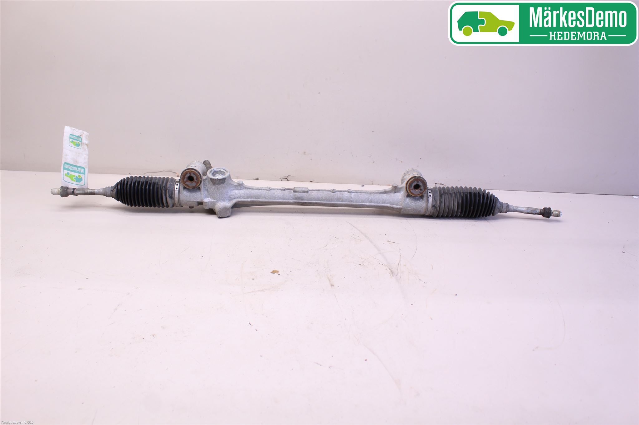 Toyota YARIS XP130 15-20 Servo Snekke - Tannstang