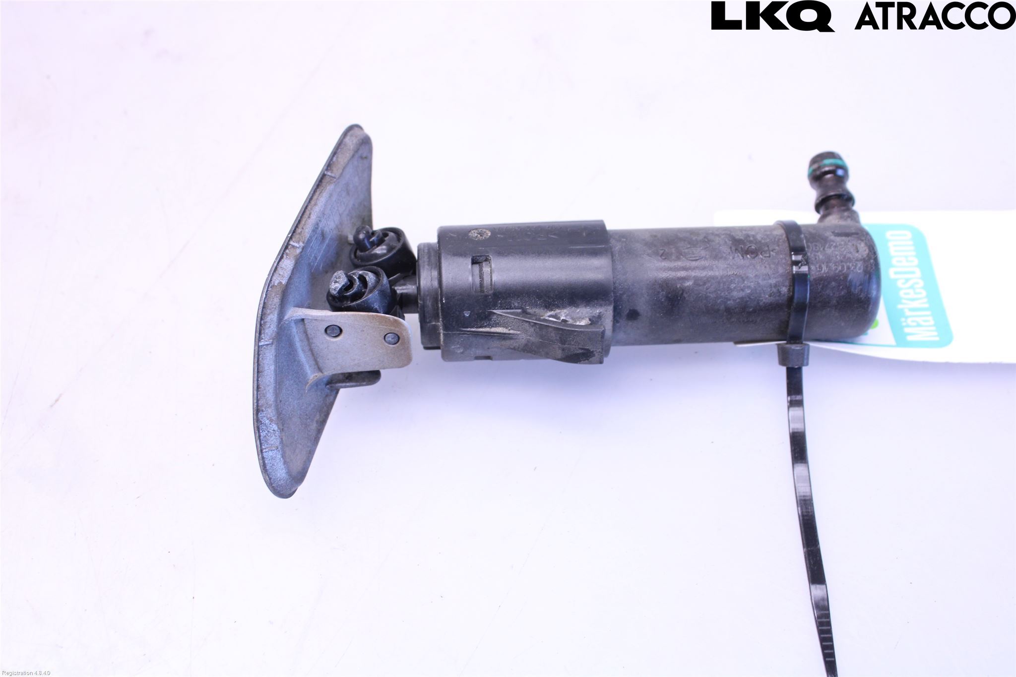 Opel INSIGNIA 09-16 Spylerdyse Frontlykter