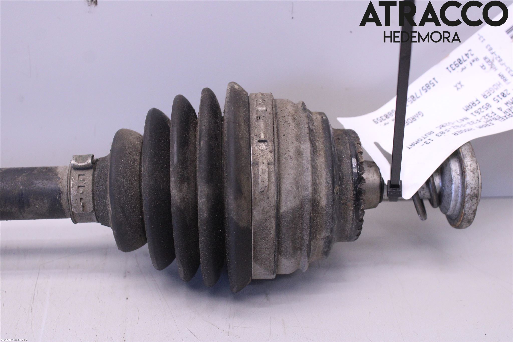 BMW 4 F32/F33/F82/F83 13-20 Drivaksel Foran Kompl Høyre