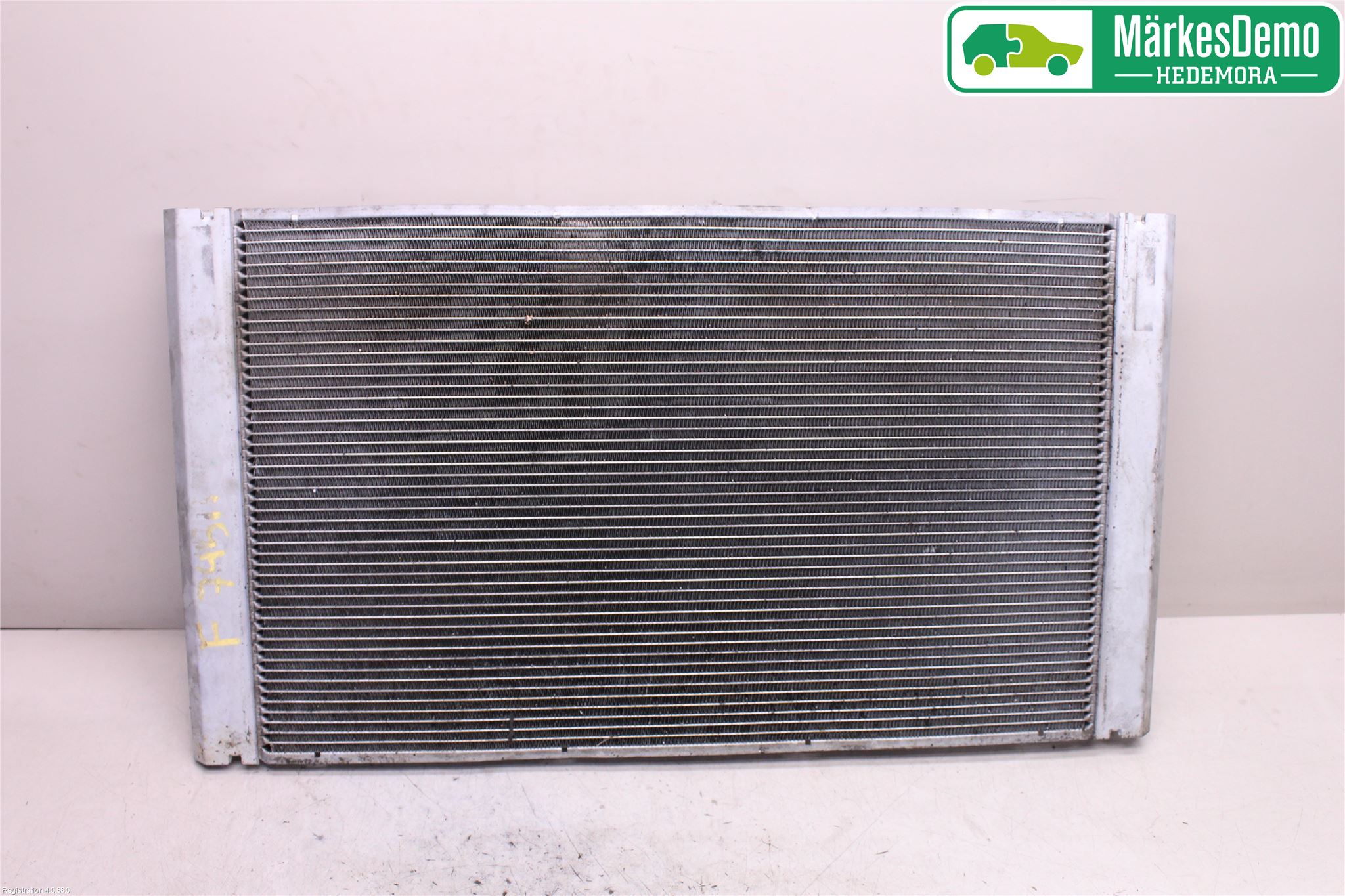 BMW 5 E60/61 Sed/Tou 02-10 Radiator Automat