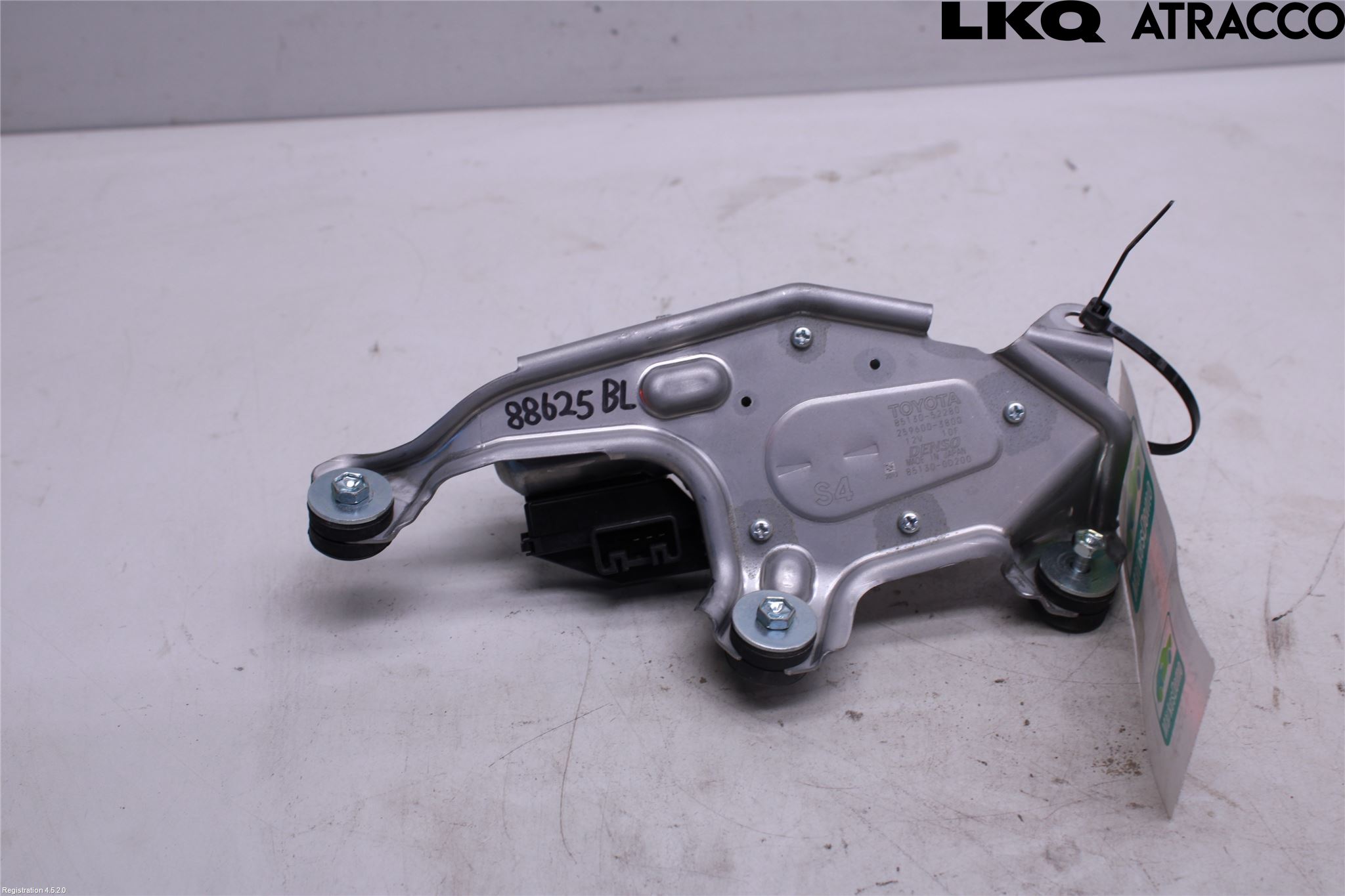 Toyota YARIS CROSS XP21 21- Viskermotor Bakluke