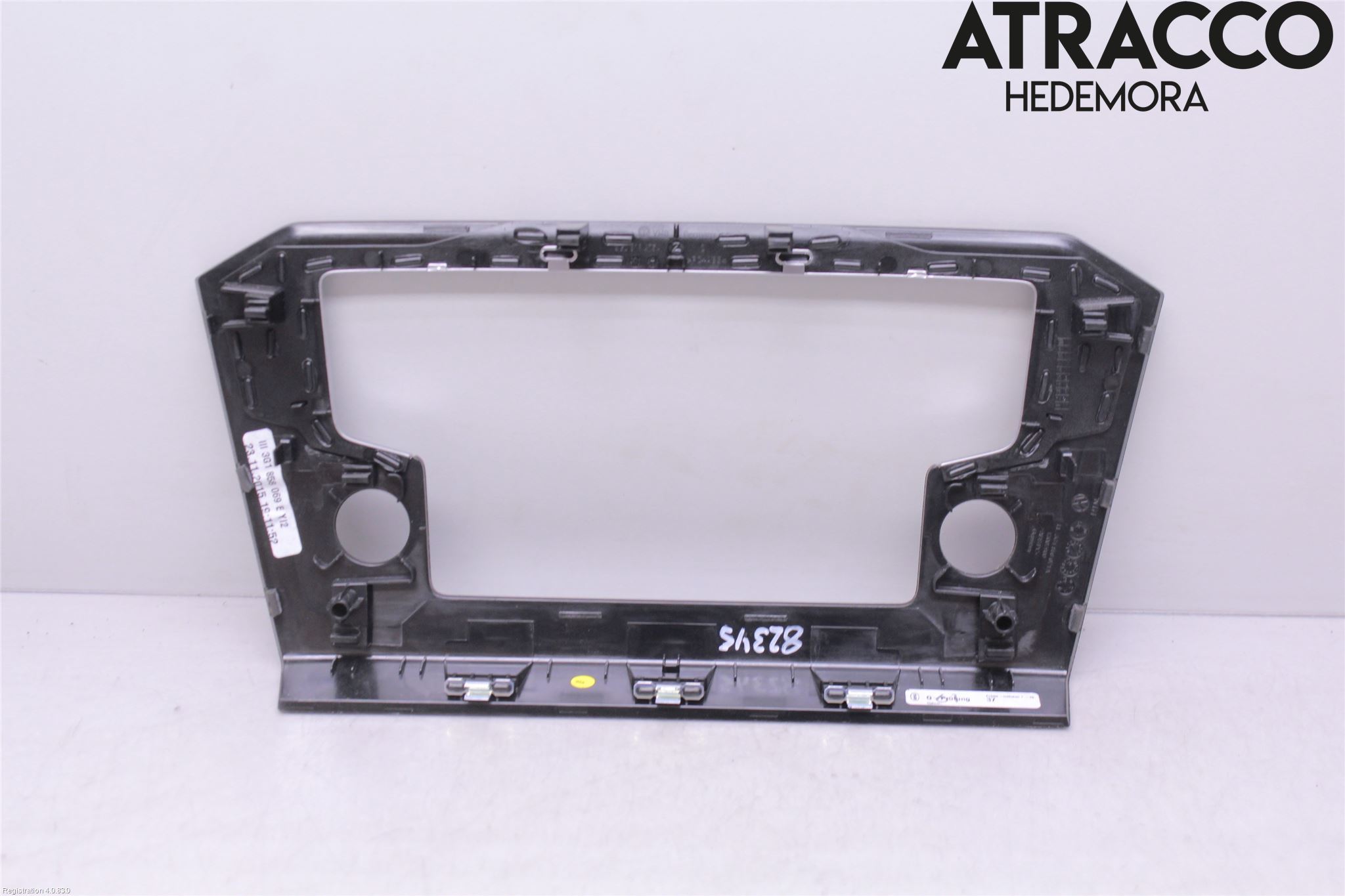 Volkswagen VW PASSAT 15-19 Innr Radio Ramme