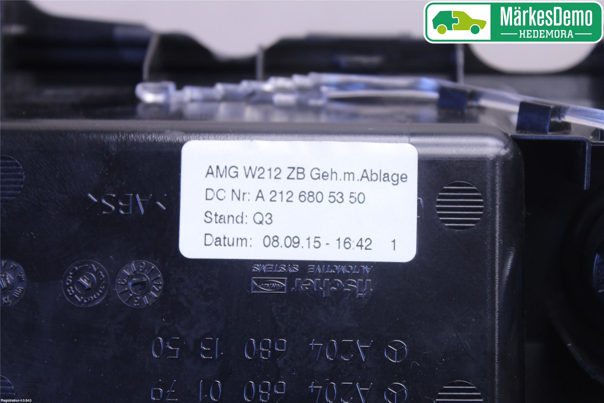 Mercedes-Benz MB E-KLASS (W212) 09-16 Innr Oppbevaringsrom
