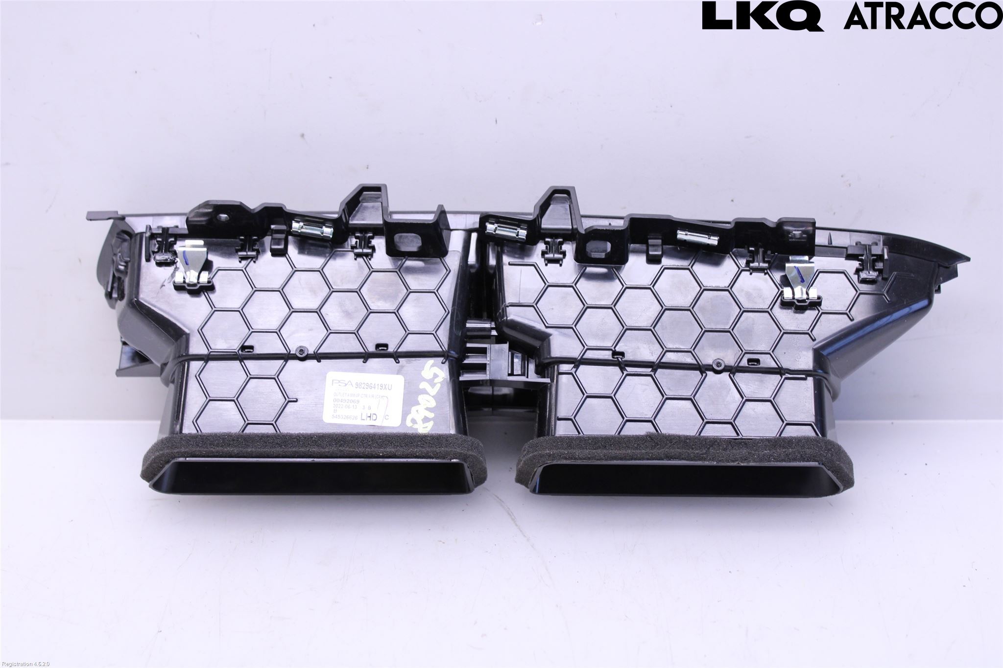 Opel CORSA F, CORSA-E 20- Dashbord Kanal - Dyse
