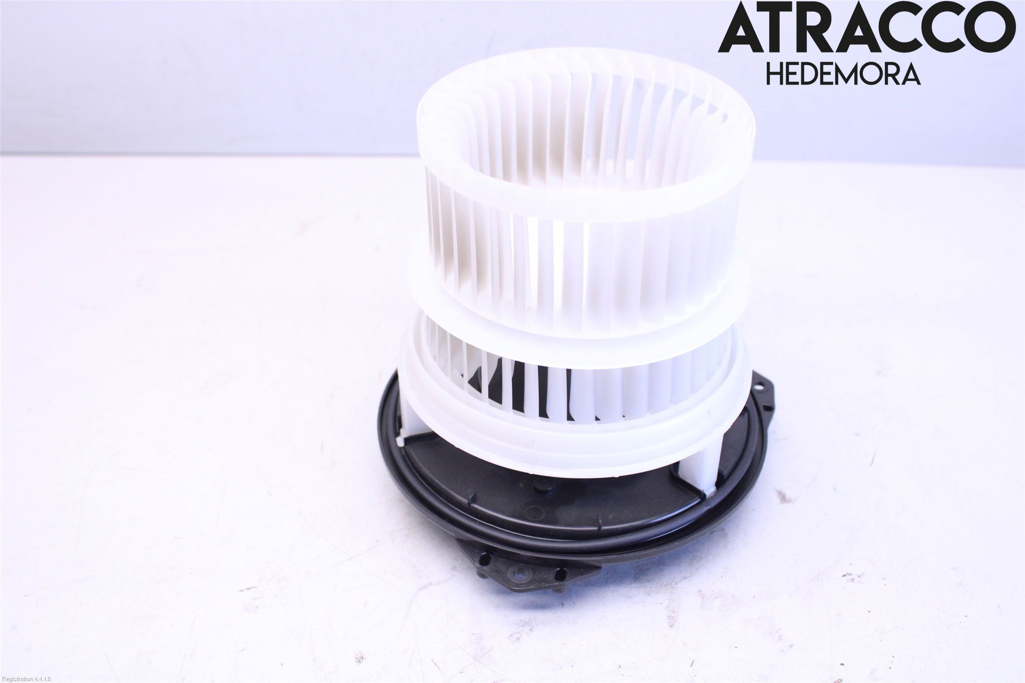 Toyota COROLLA CROSS XG10 22- Varme Ac Varmeapparatvifte