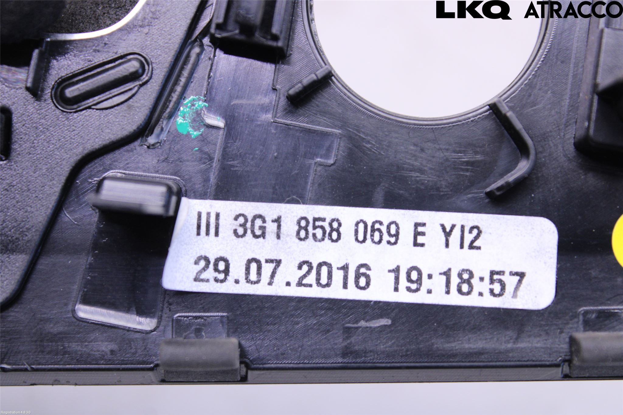 Volkswagen VW PASSAT 15-19 Instrument Ramme