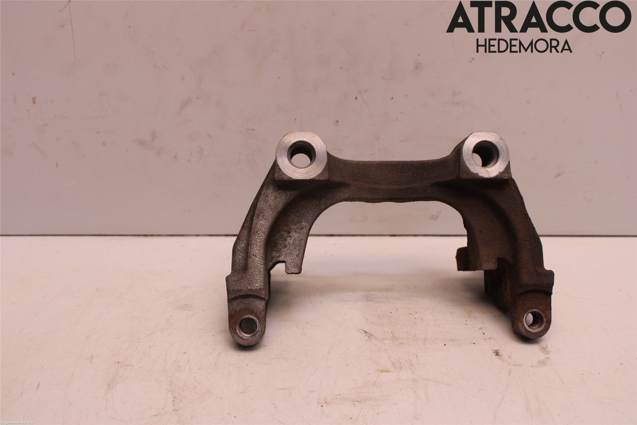 Volkswagen VW TOURAN 16- Bremsecaliper Feste Holder