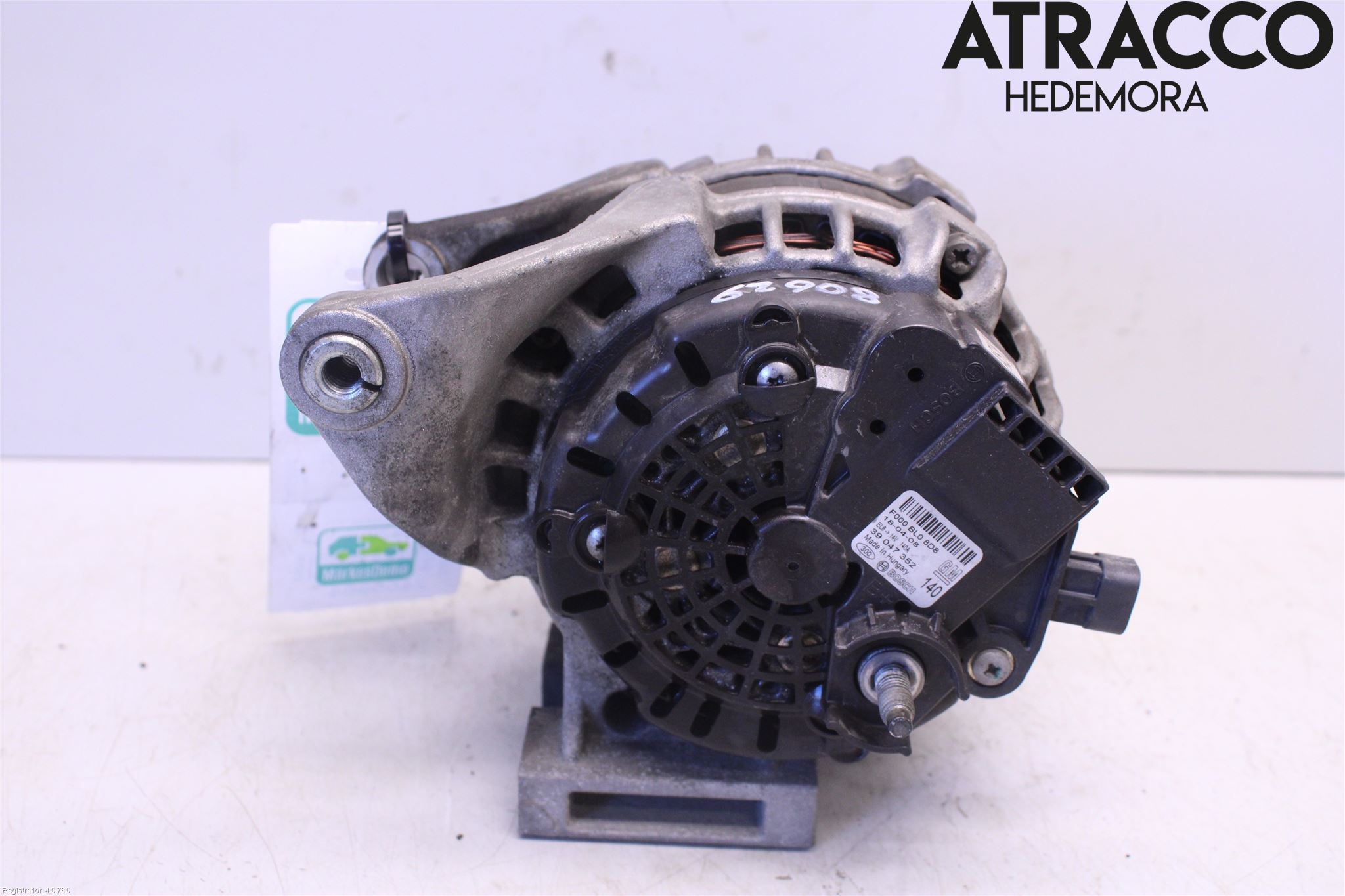 Opel INSIGNIA 17- Dynamo