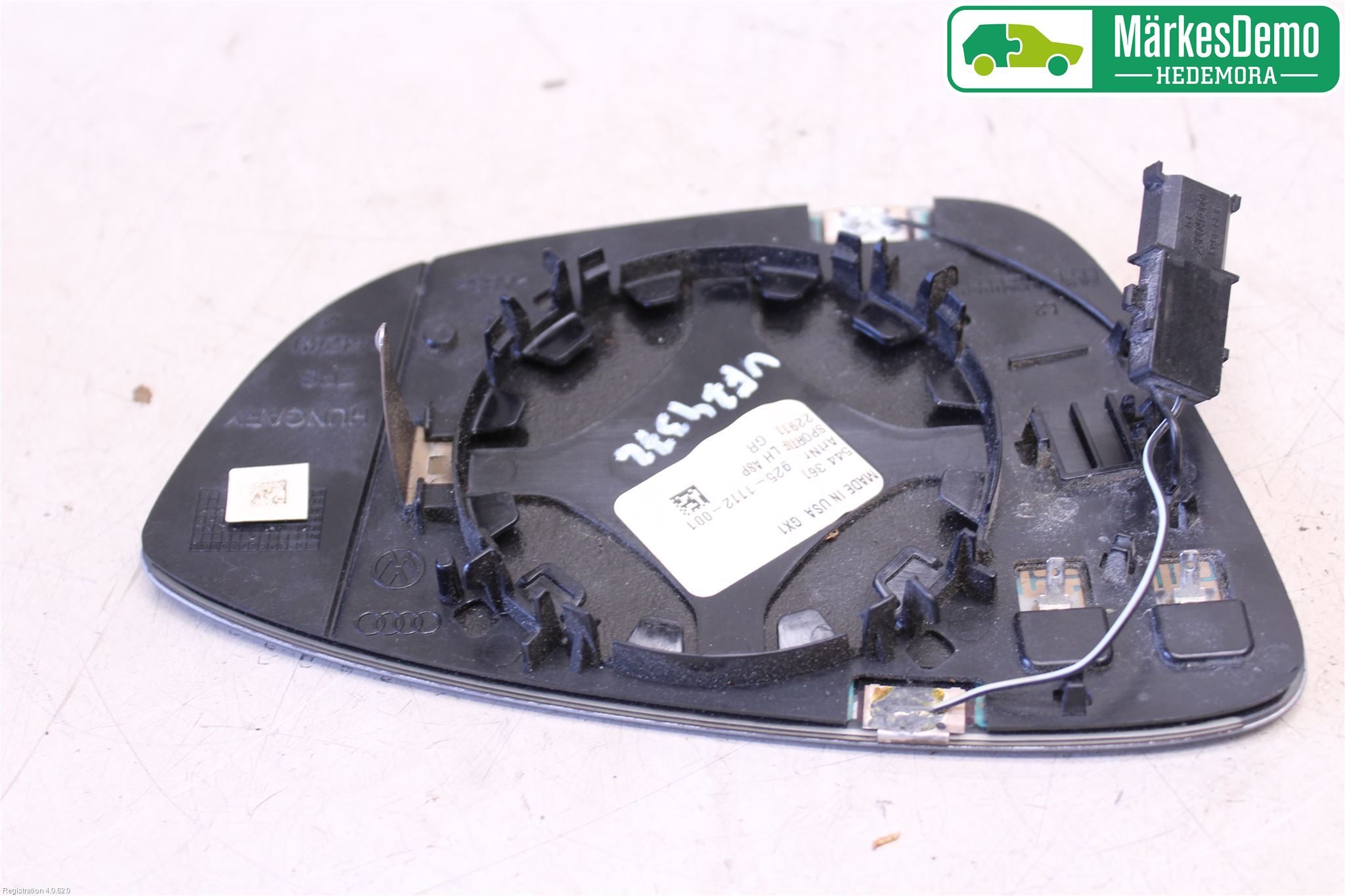Volkswagen VW PASSAT 11-14 Speil Glass V