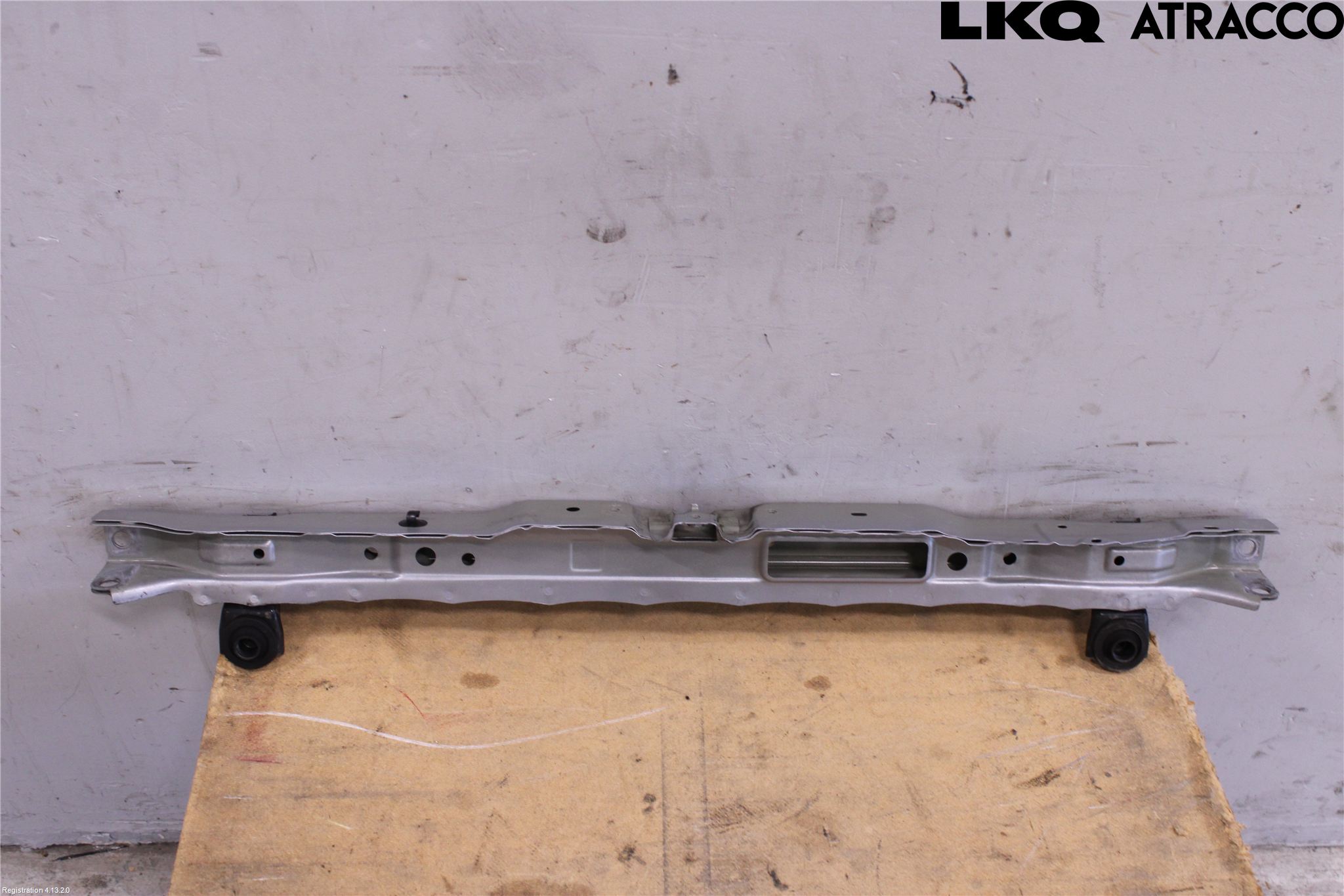 Toyota RAV4 13-18 Frontplate Øvre