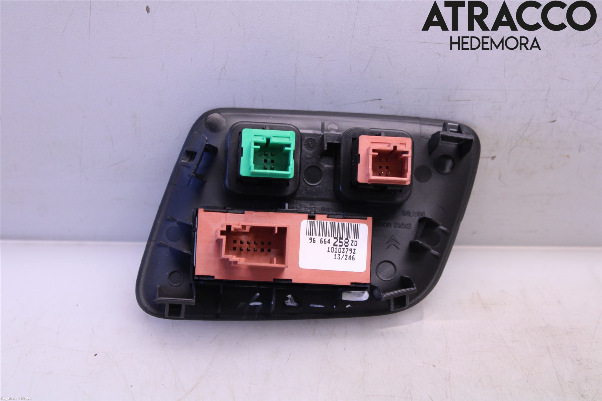 Citroen C4 II 11-18 Bryter Drivstoff Tankluke