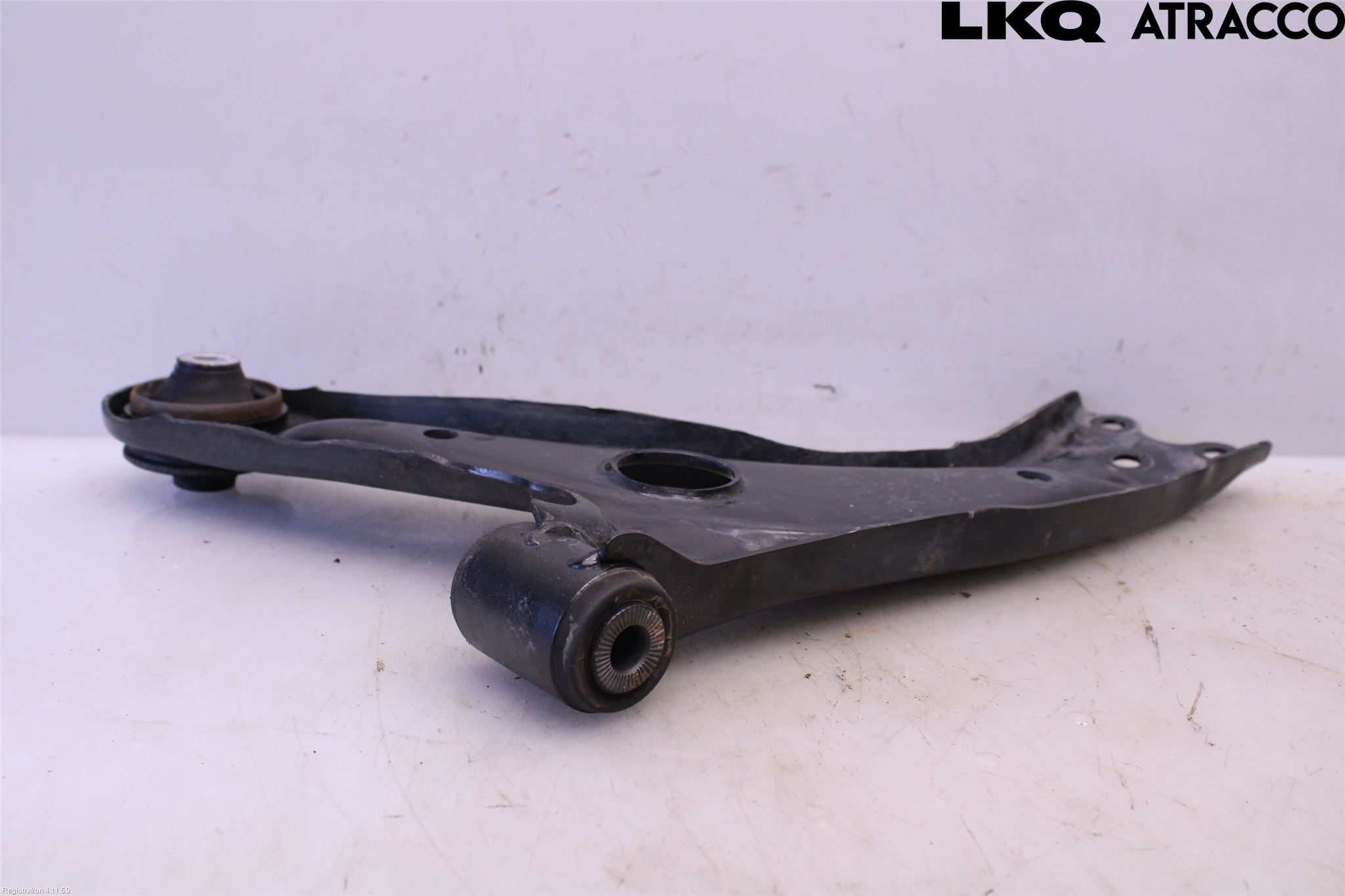 Toyota YARIS XP21 20- Bærearm Foran Høyre Nedre