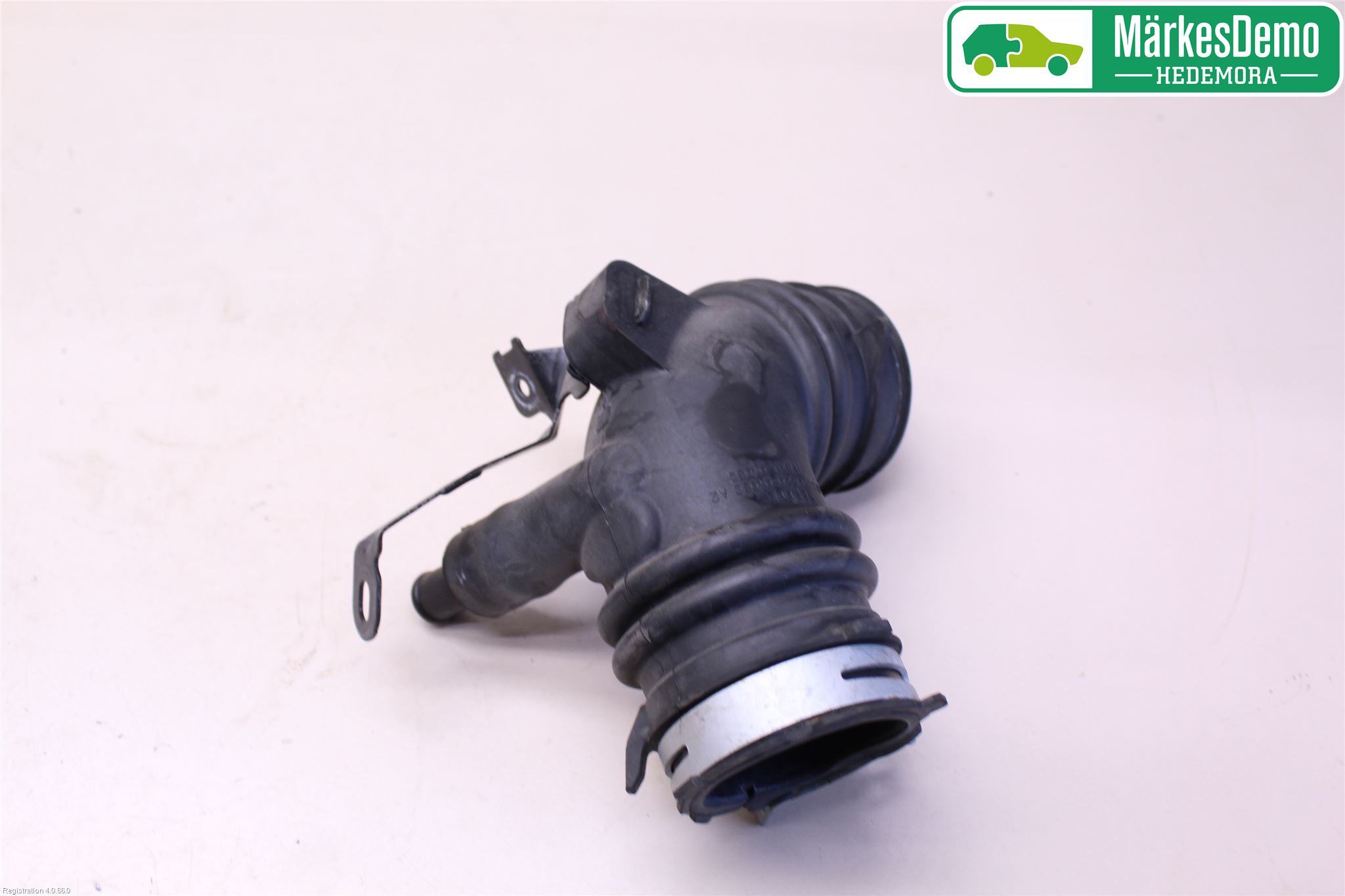 Toyota YARIS XP130 15-20 Inns Gummibelg - Slange