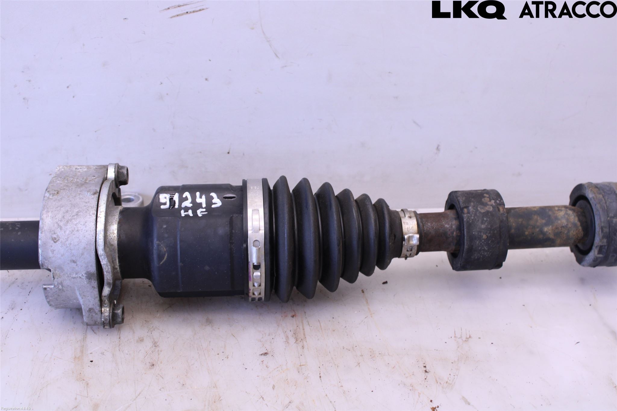 Suzuki SWIFT 17-24 Drivaksel Foran Kompl Høyre
