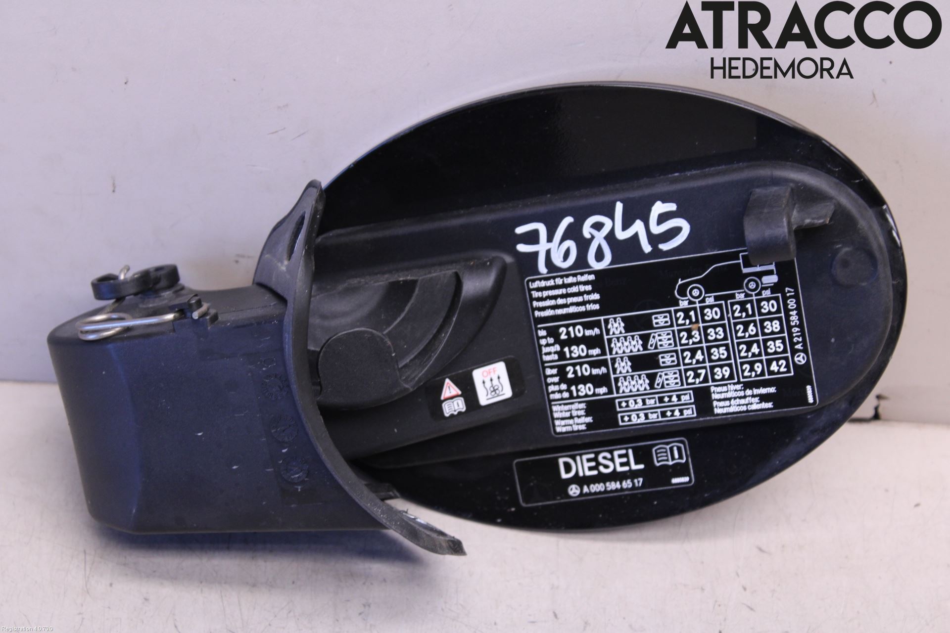 Mercedes-Benz MB CLS (C219) 03-11 Drivstoff Tankluke