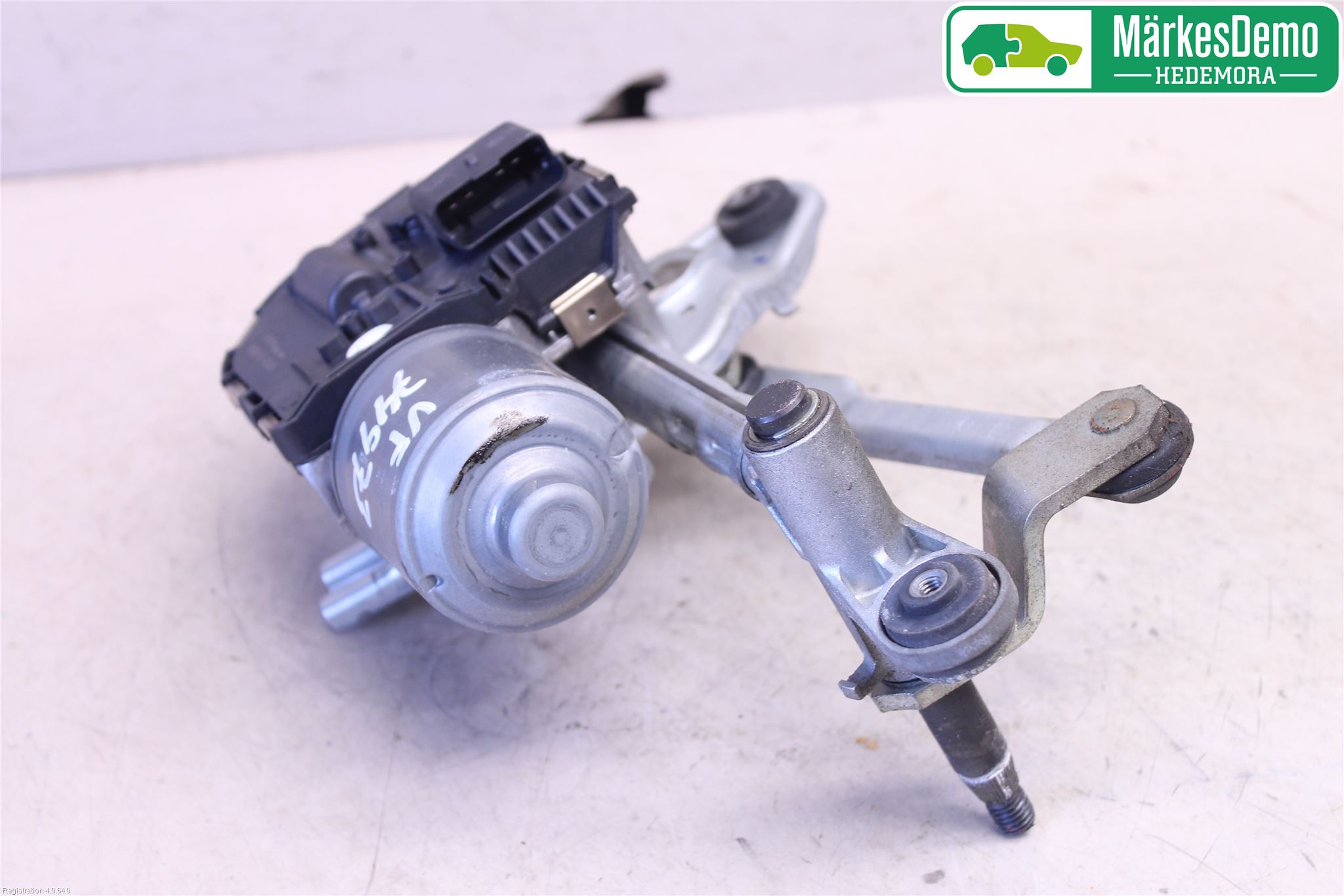 Peugeot 3008 09-16 Viskermotor Frontrute