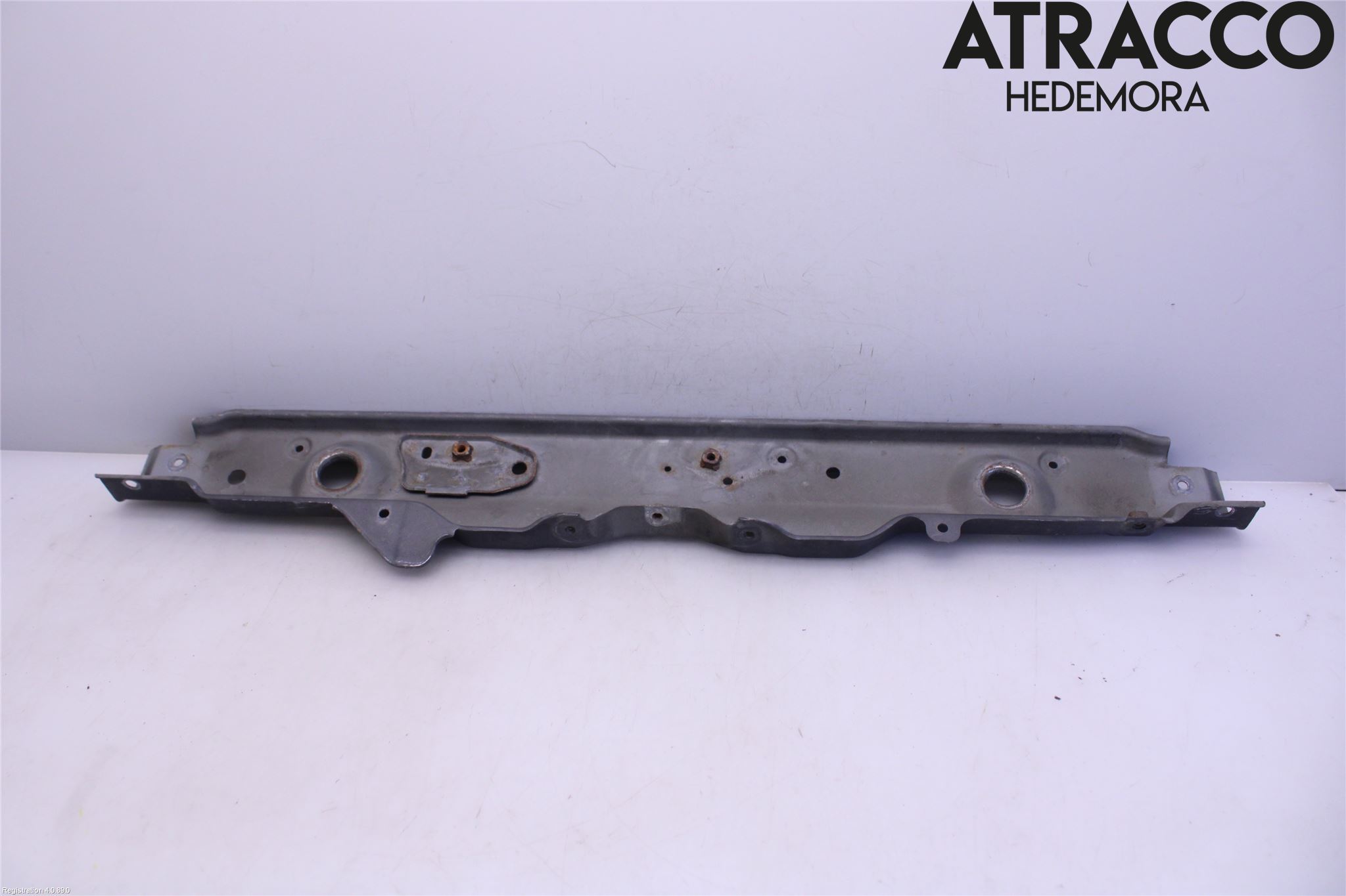 Toyota PRIUS NWH20 04-08 Radiator Feste - Ramme - Bjelk