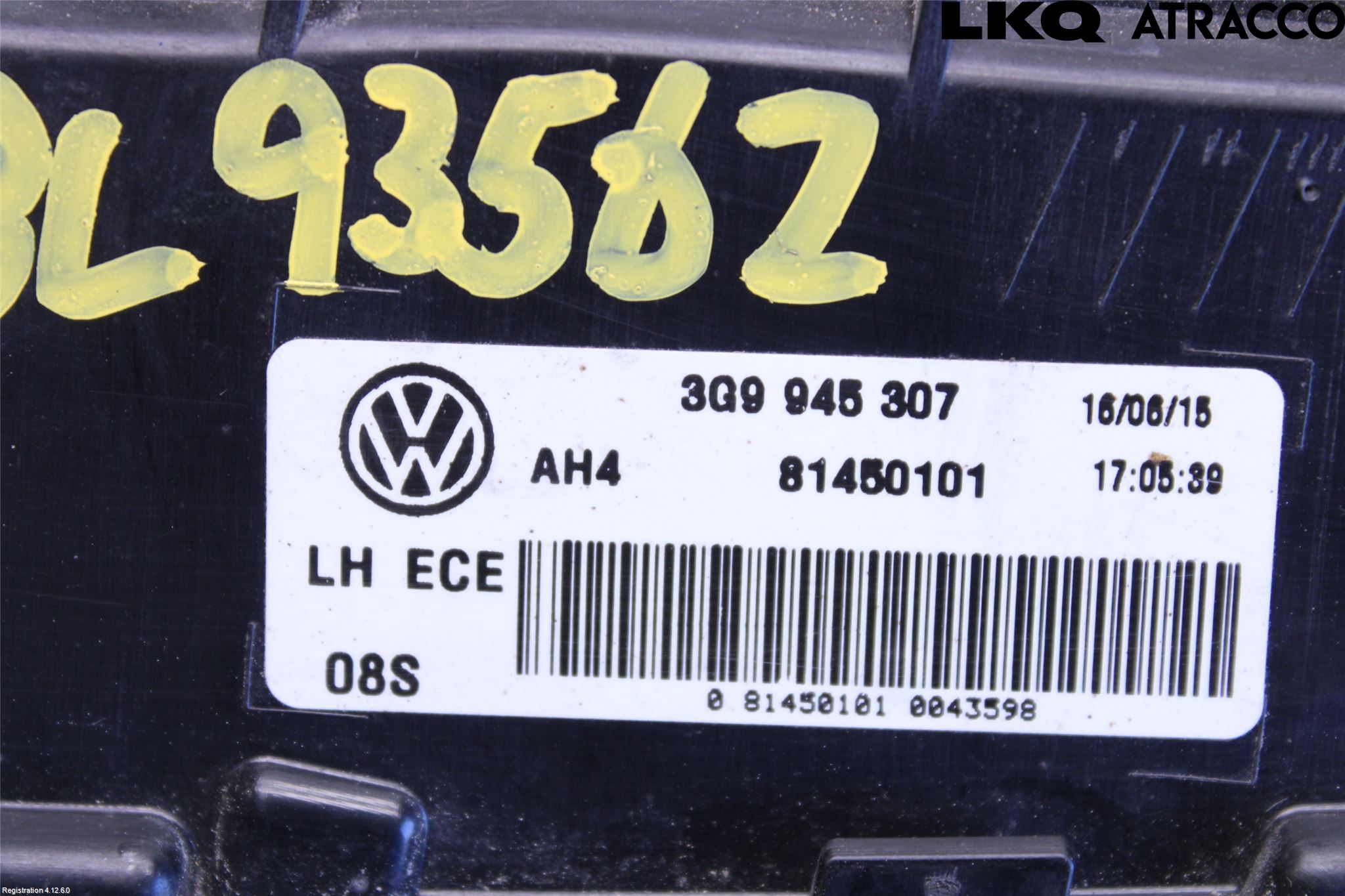 Volkswagen VW PASSAT 15-19 Baklykt Venstre  På Luke(Indre