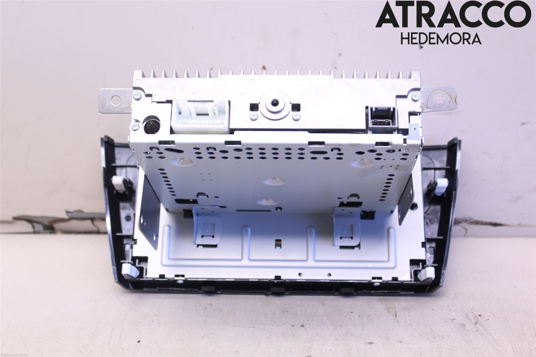 Mitsubishi SPACE STAR 13- Stereo Radio Med Cd