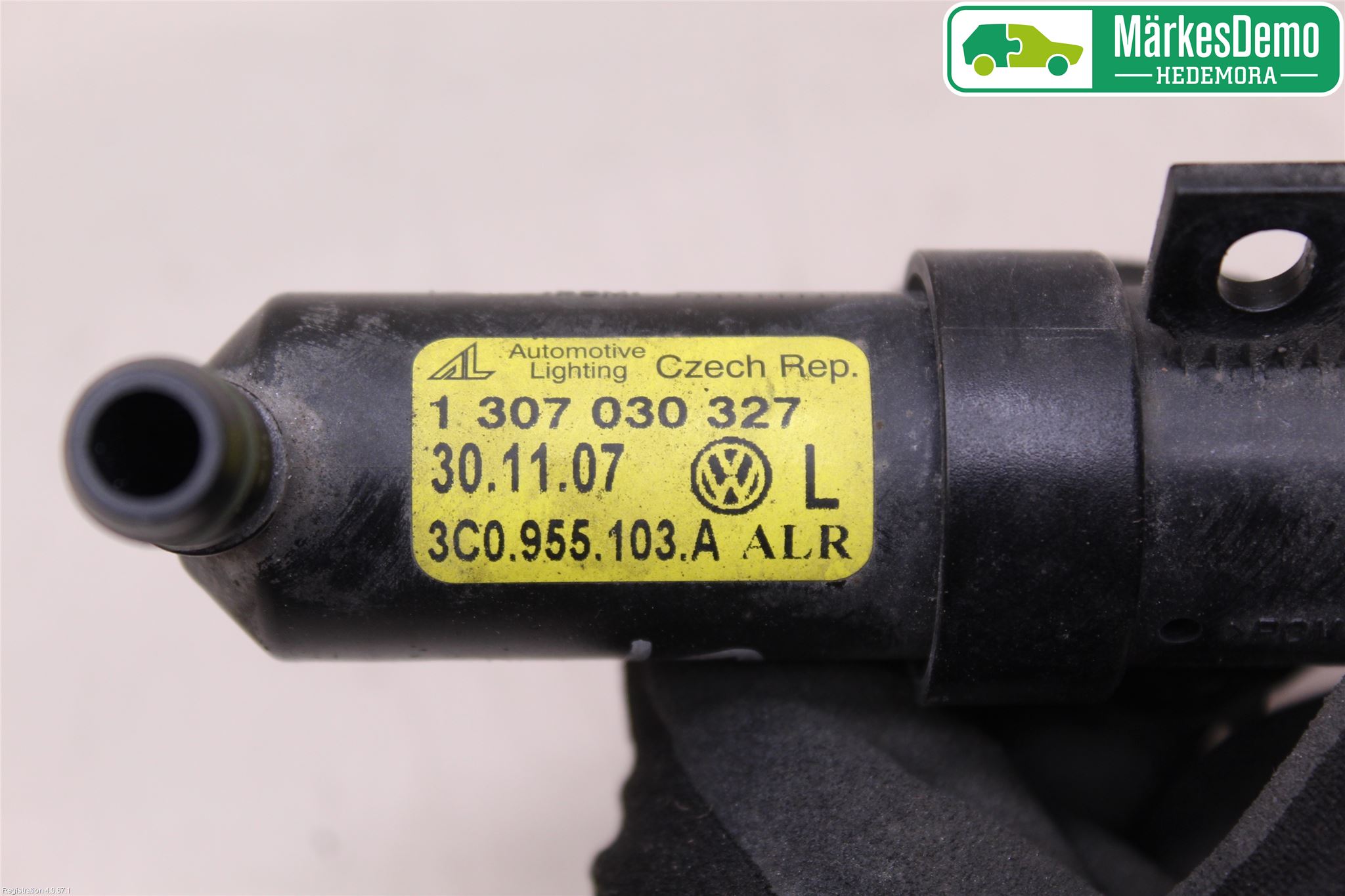 Volkswagen VW PASSAT 05-11 Spylerdyse Frontlykter