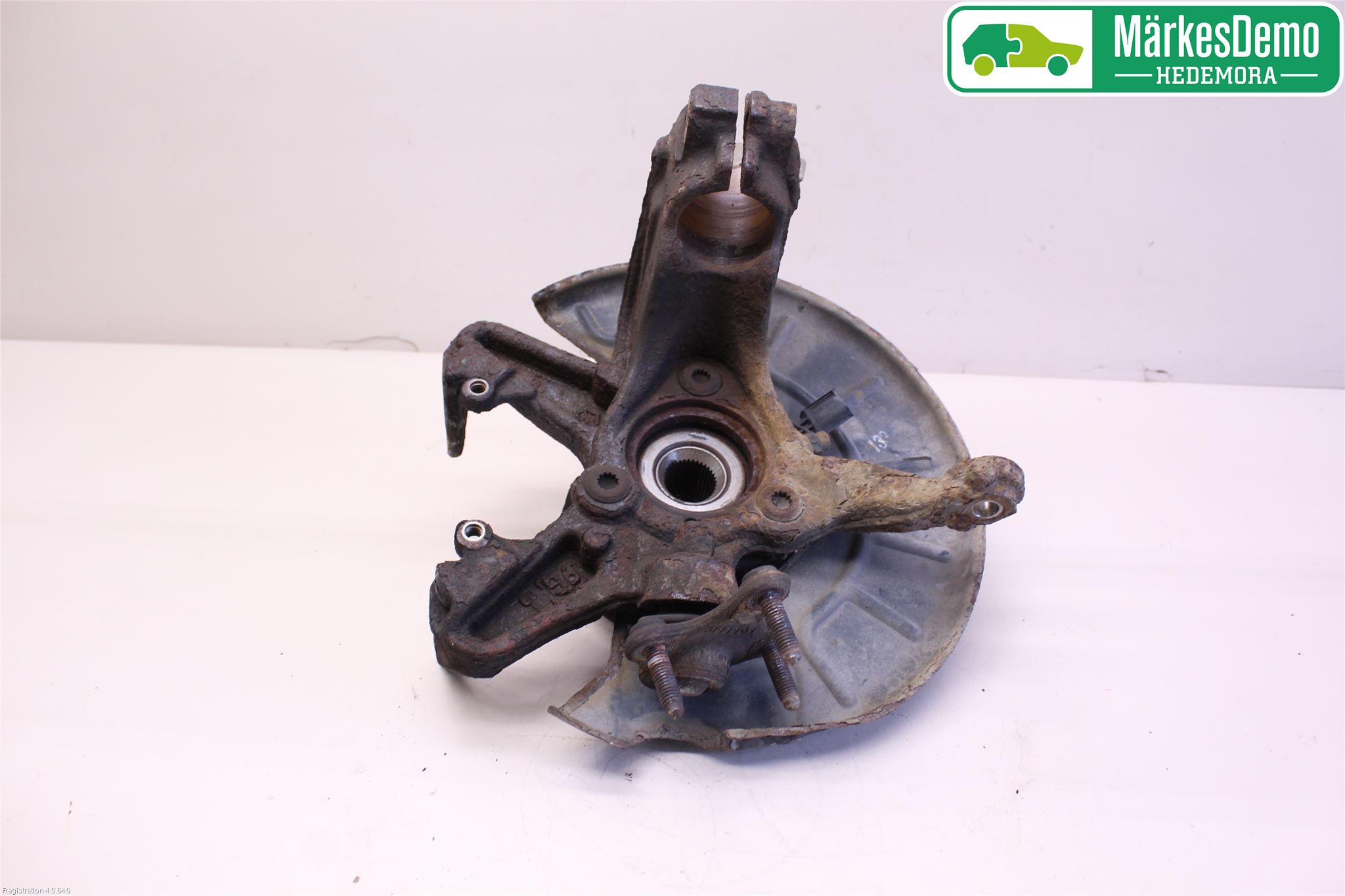 Volkswagen VW GOLF VI 09-13 Spindel Hf