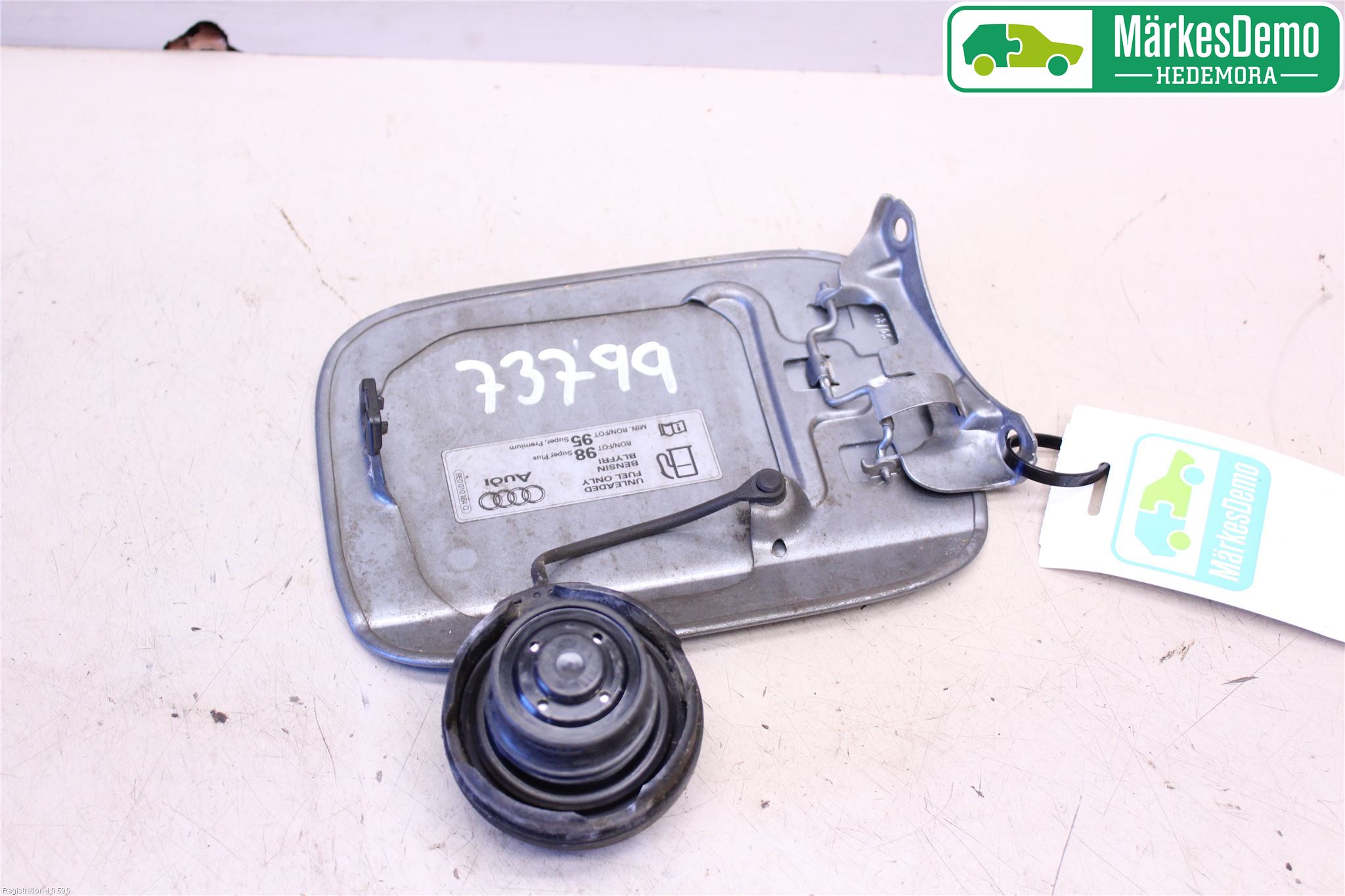 Audi A4/S4 05-07 Drivstoff Tankluke