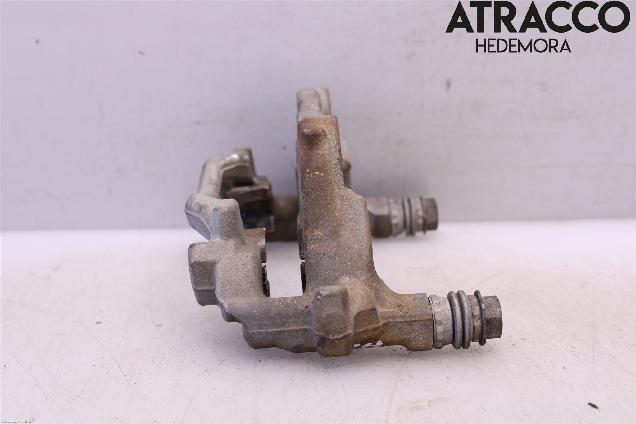 Toyota YARIS XP21 20- Bremsecaliper Feste Holder