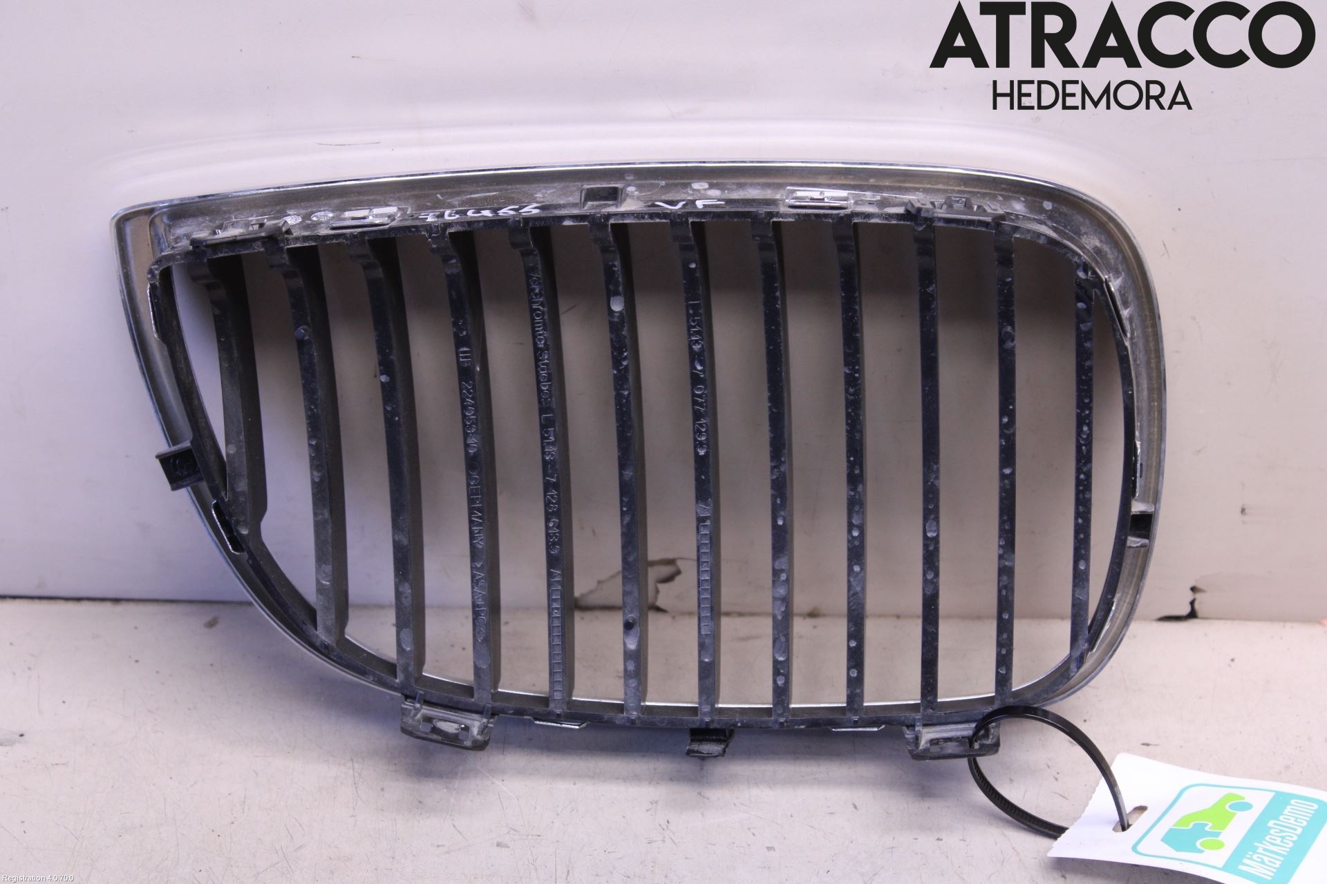 BMW 1 E87/81 5D/3D 03-11 Grilldel Venstre