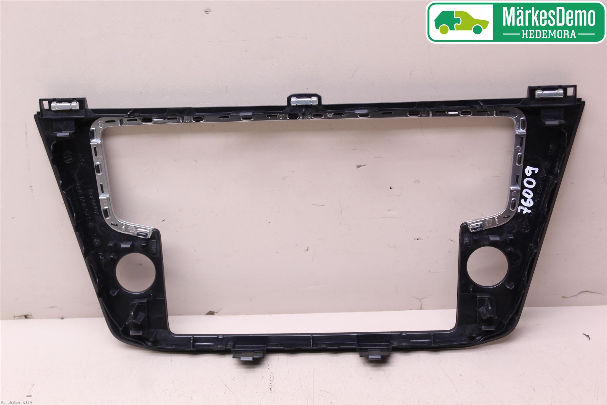 Volkswagen VW TIGUAN 16-24 Innr Radio Ramme