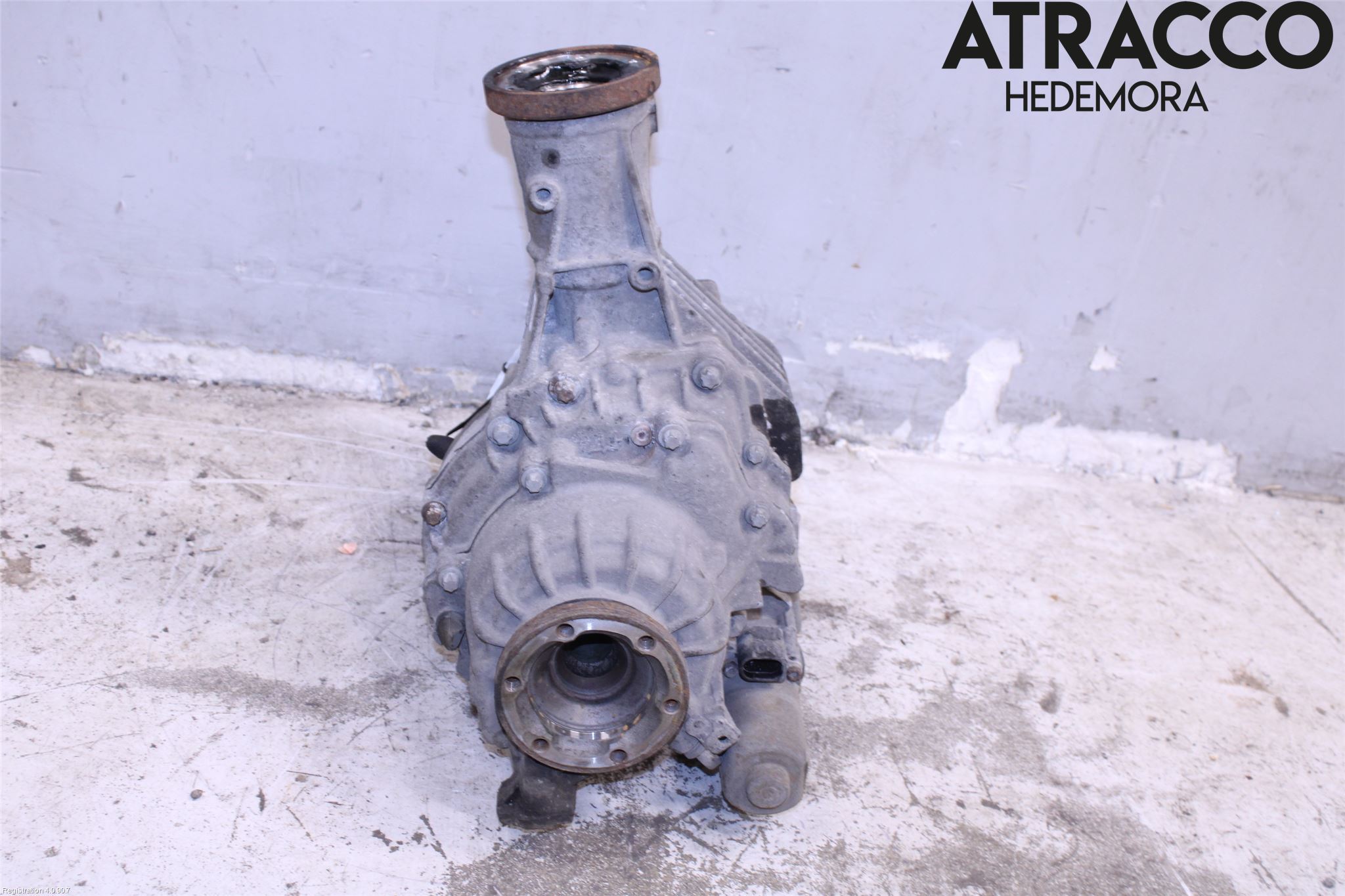 Audi A8/S8 4H 10-17 Bakaksel Kardang Bak -Diff