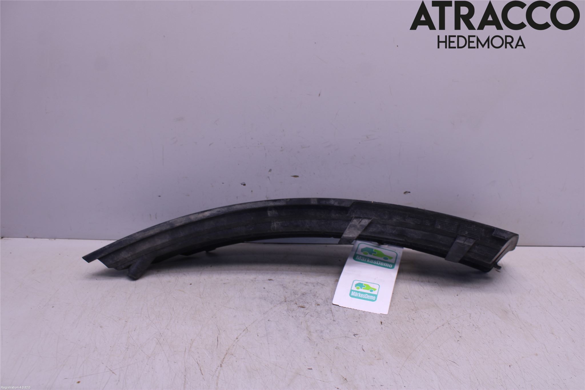 Volkswagen VW PASSAT 05-11 Grilldel Venstre