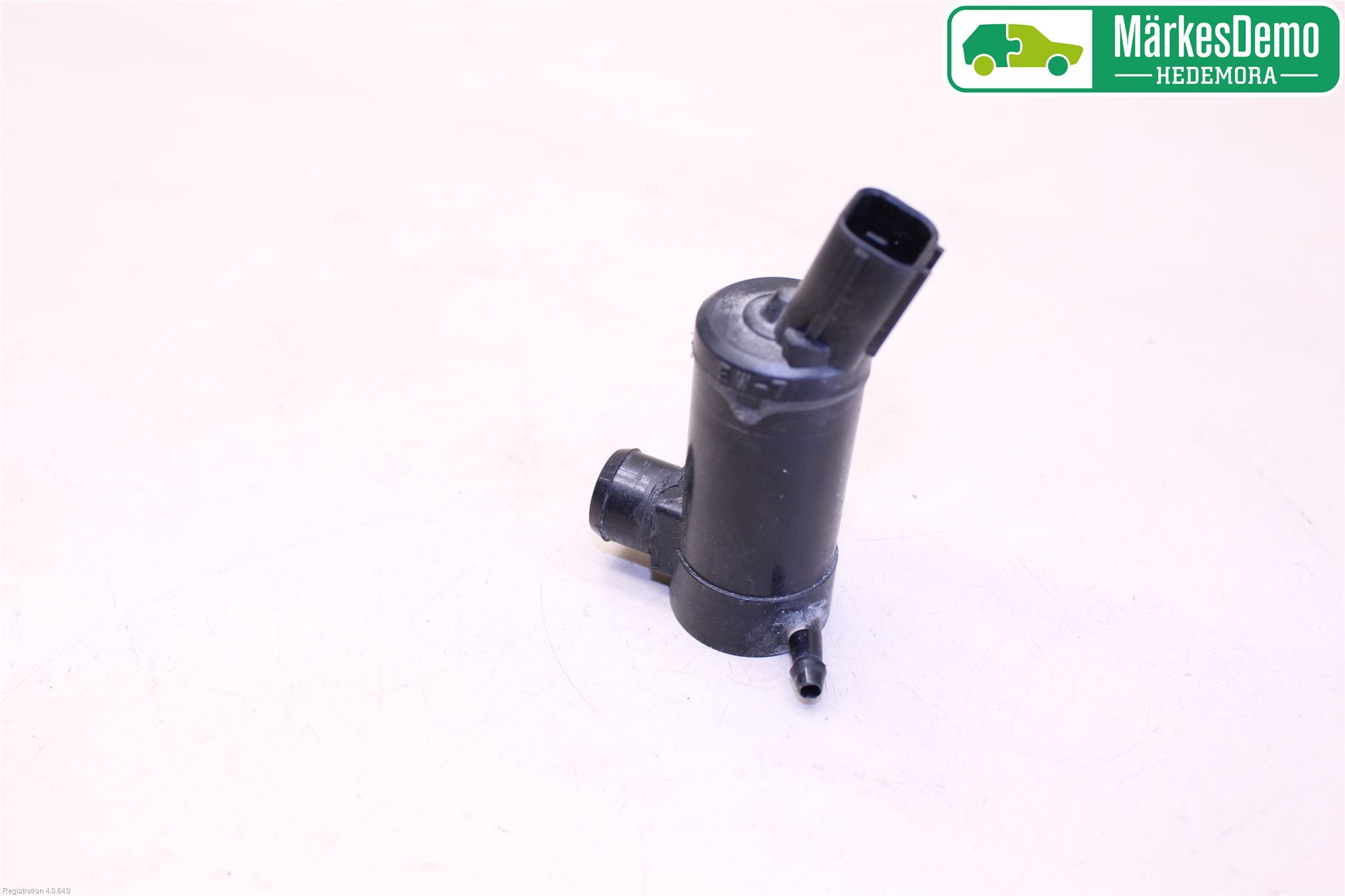 Subaru LEGACY    07-09 Spylerpumpe Frontrute