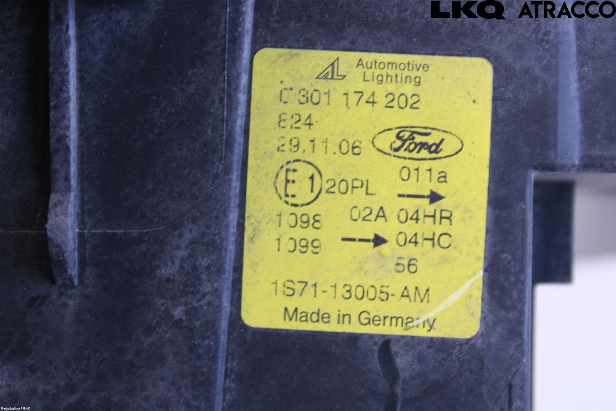 Ford MONDEO     01-06 Frontlykt Høyre