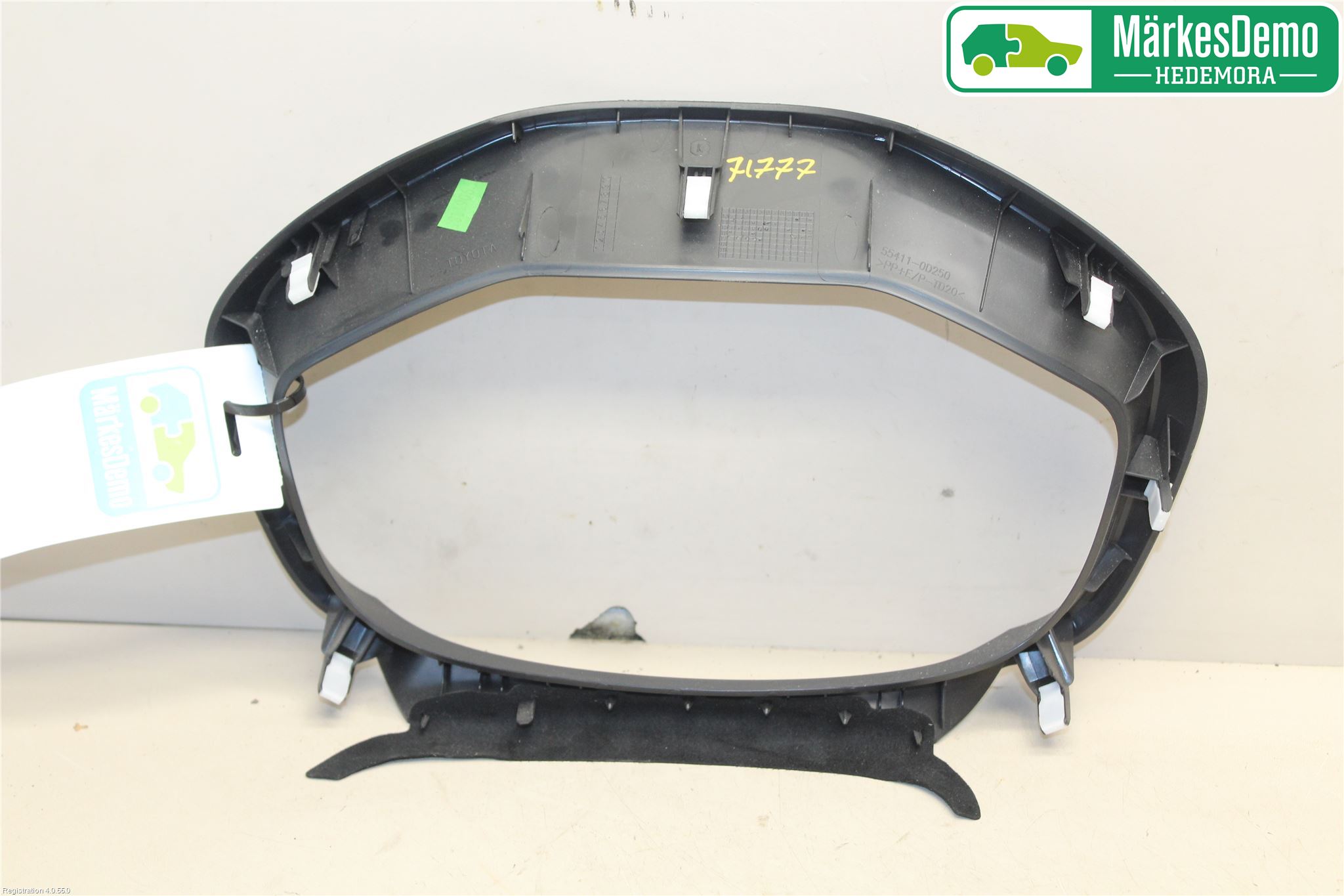 Toyota YARIS XP130 15-20 Instrument Ramme