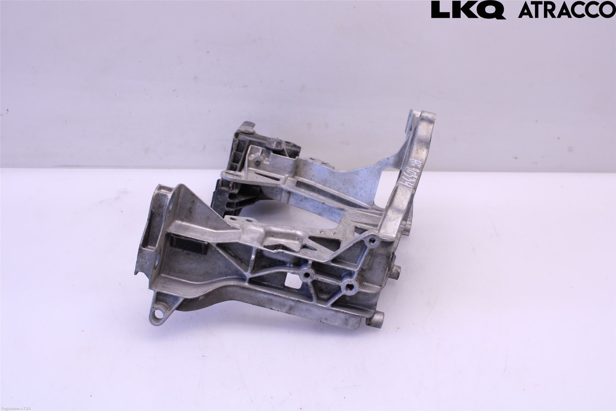Mercedes-Benz MB C-KLASS (W205) 14-21 Frontlykt Holder-Feste