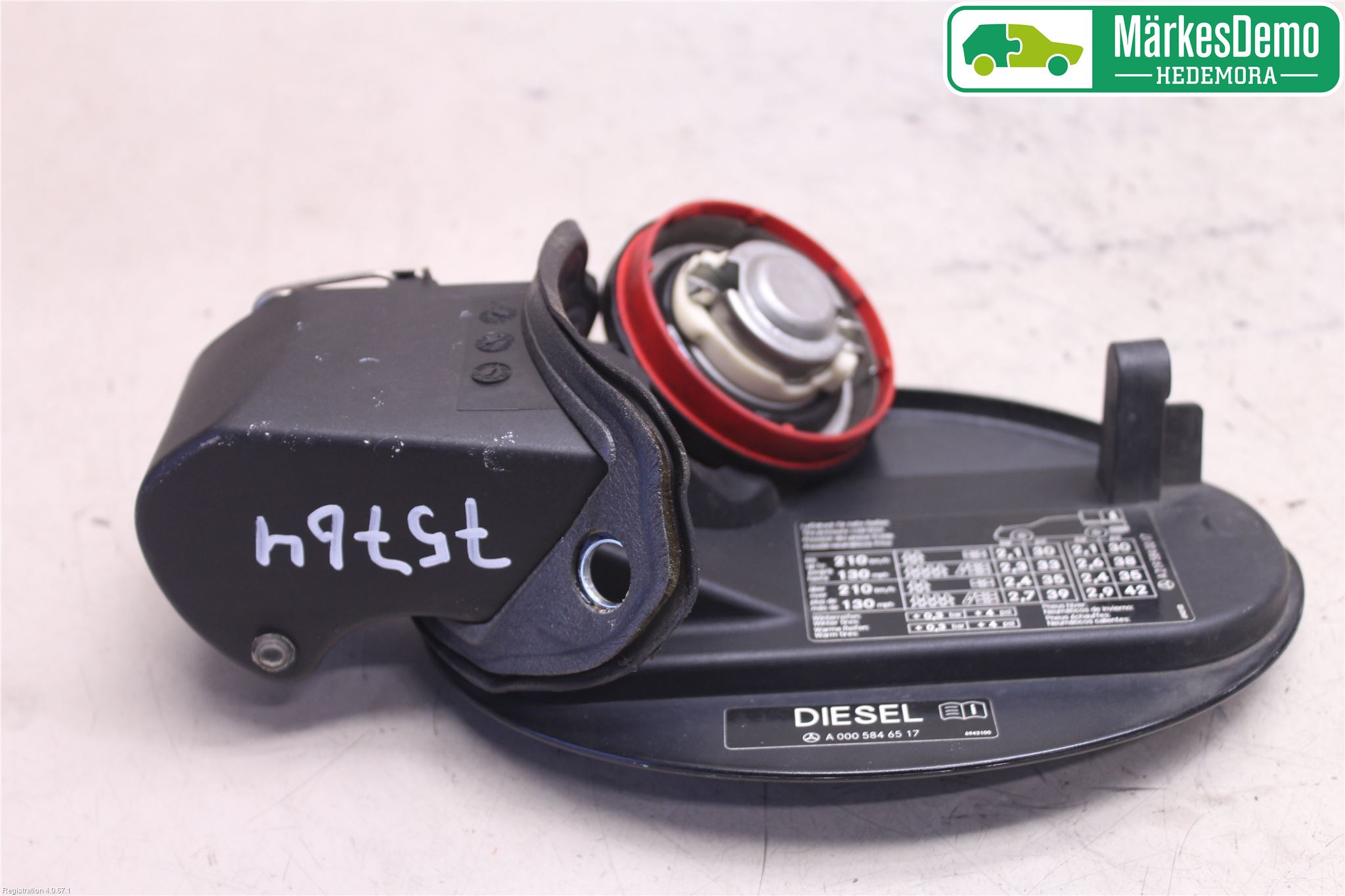 Mercedes-Benz MB CLS (C219) 03-11 Drivstoff Tankluke