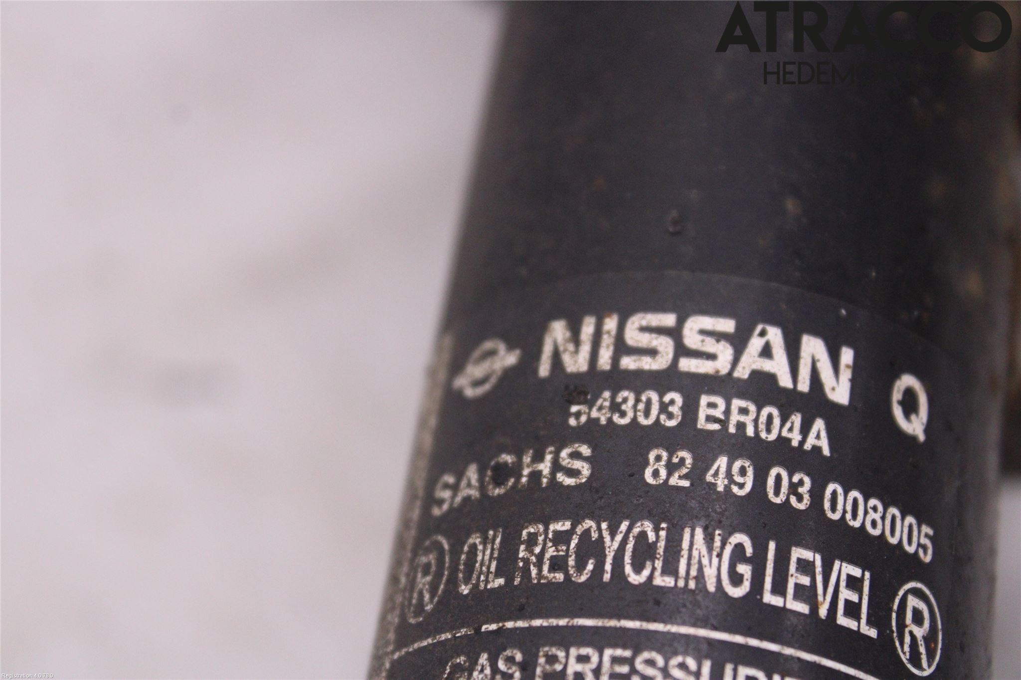 Nissan QASHQAI 10-14 Fjærbein Foran Venstre