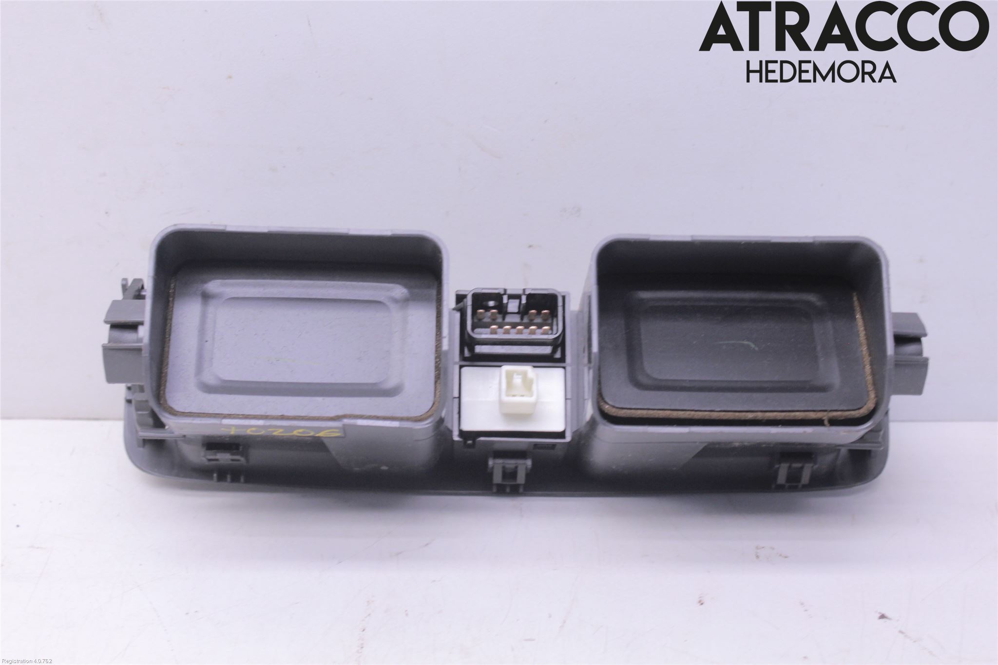 Toyota COROLLA 98-01 Dashbord Kanal - Dyse