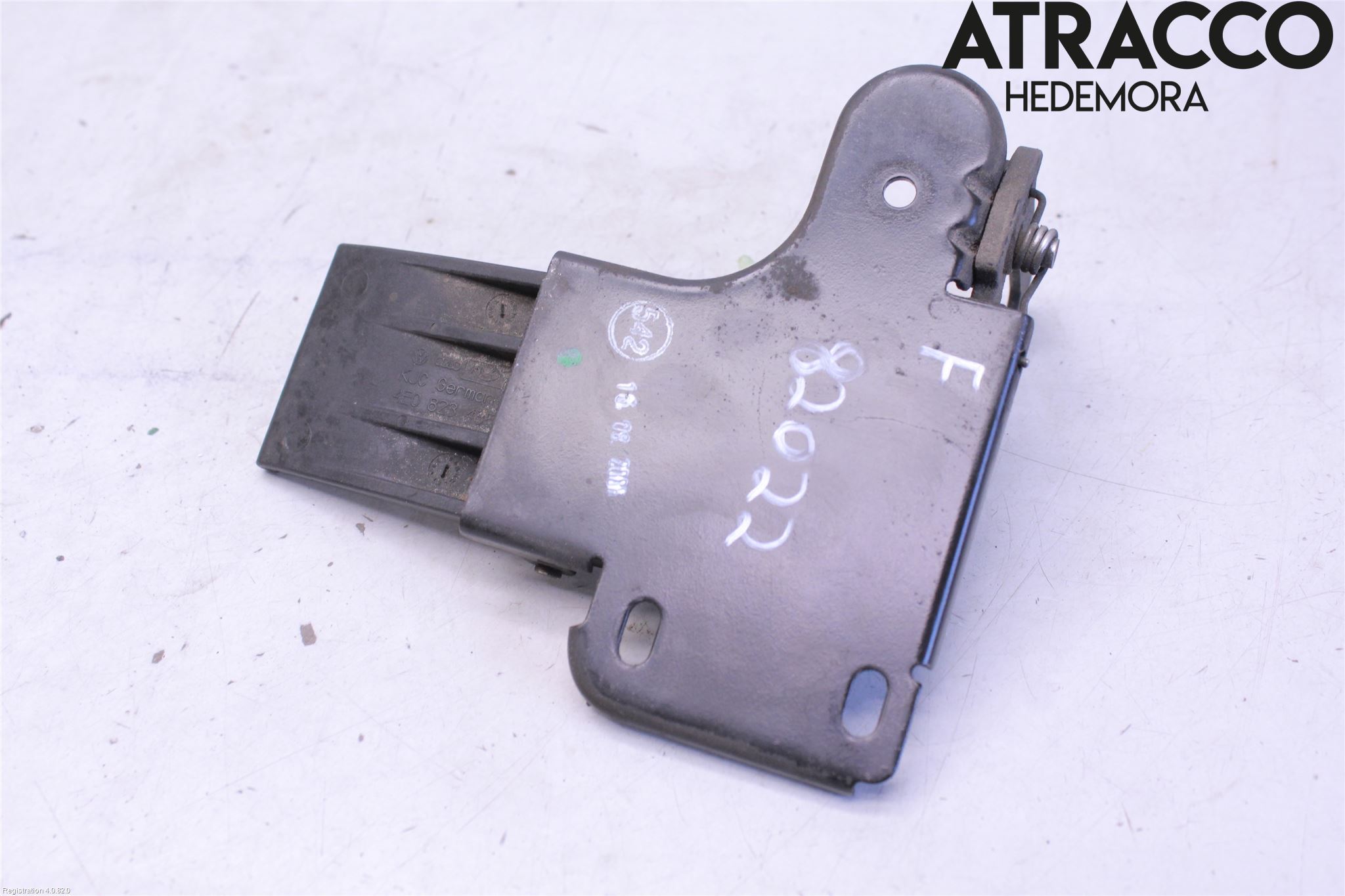 Audi A8/S8 4E  02-09 Panser Stormkrok
