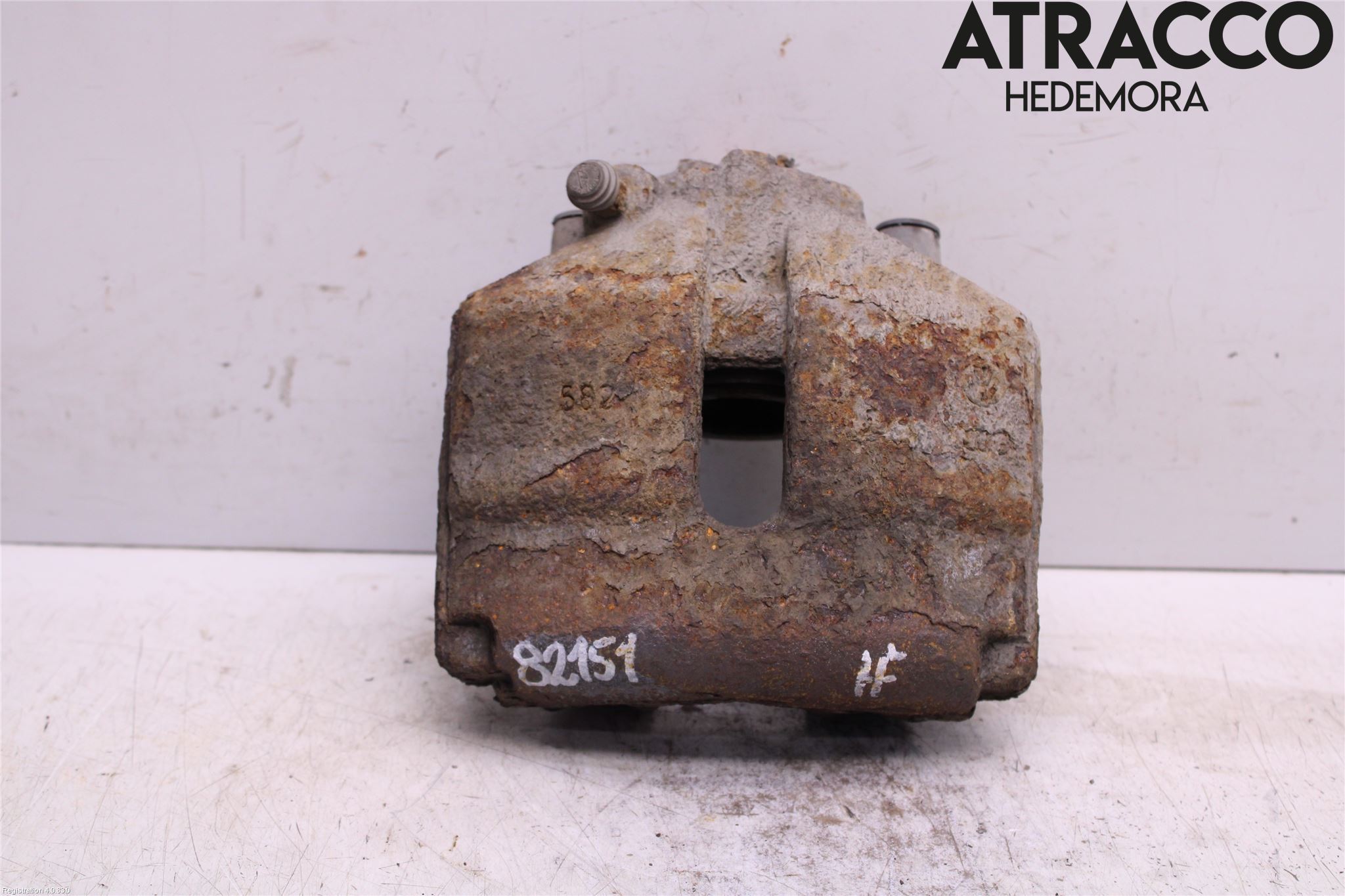 Volkswagen VW PASSAT 05-11 Bremsecaliper Foran Høyre