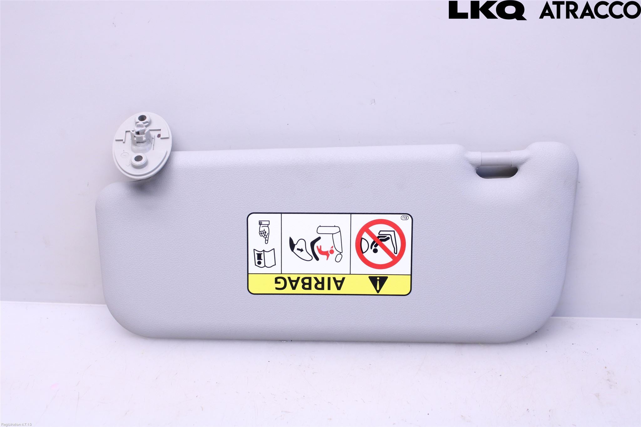 Toyota YARIS XP21 20- Innr Solskjerm
