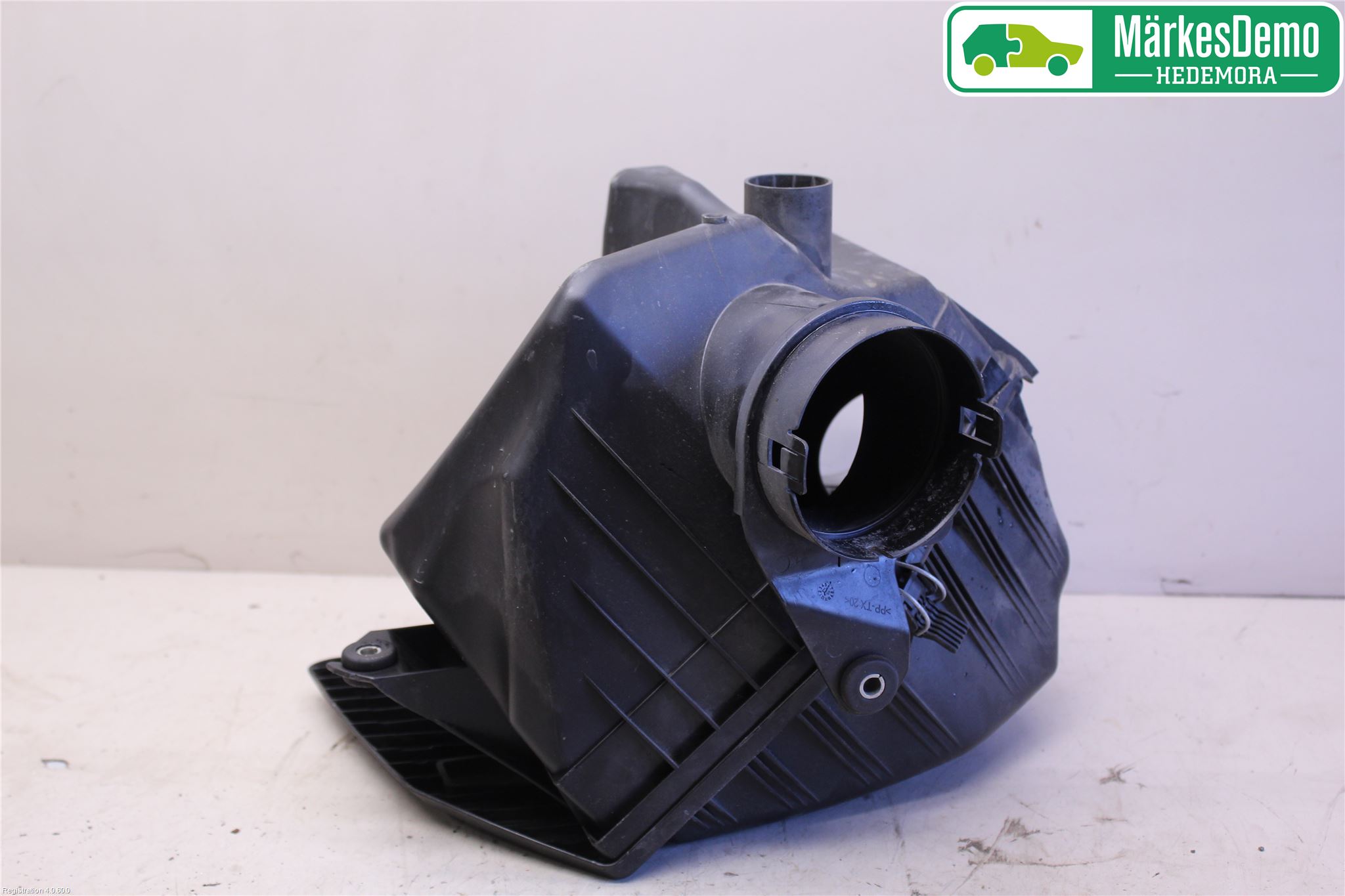 BMW 5 E60/61 Sed/Tou 02-10 Luftfilter Boks