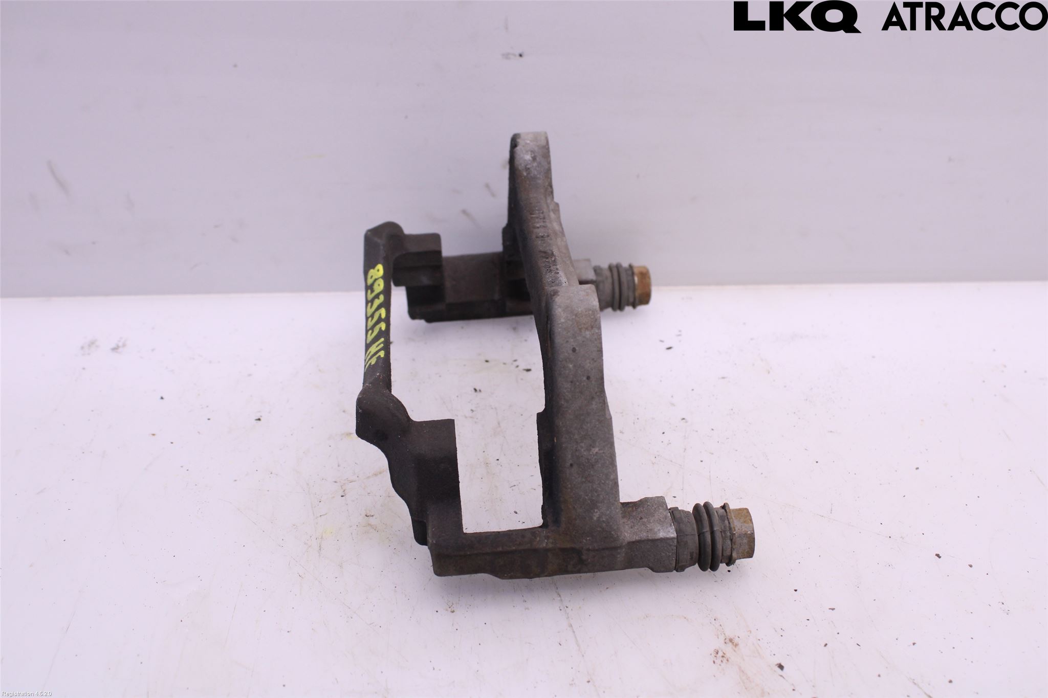 Volkswagen VW PASSAT 15-19 Bremsecaliper Feste Holder