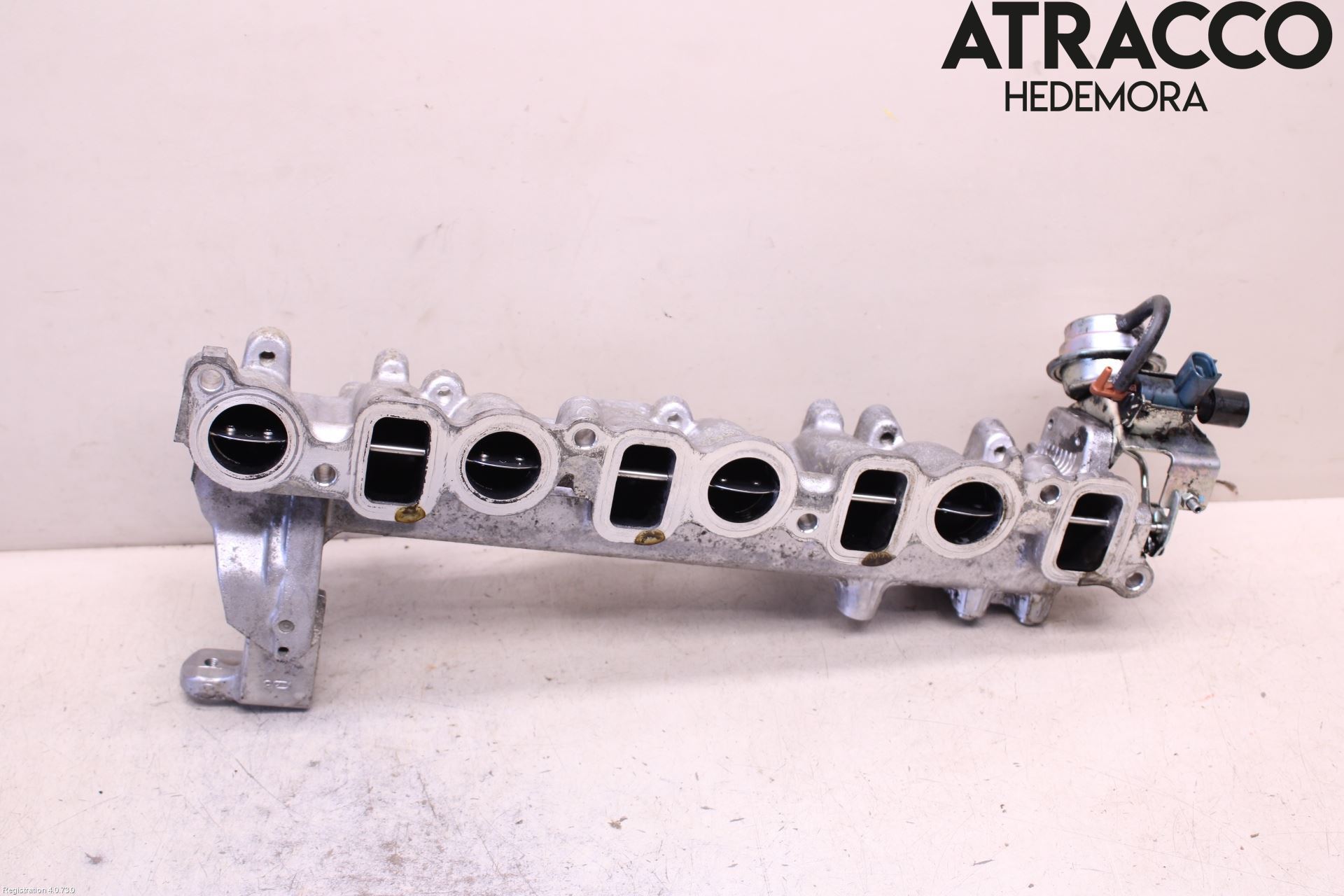 Toyota HILUX 05-16 Innsugningsmanifold