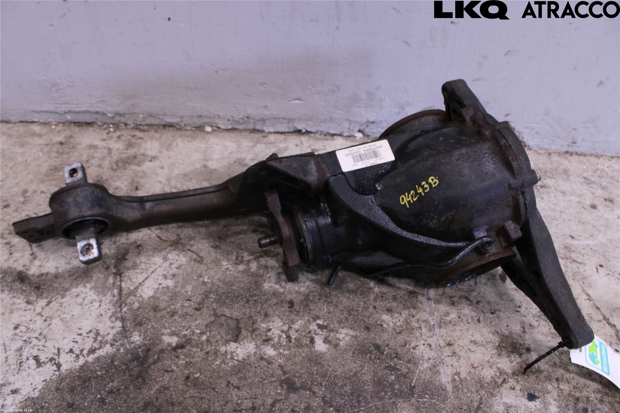 Mercedes-Benz MB VITO/V-KLASS (W640,W447,W448) 14- Bakaksel Kardang Bak -Diff