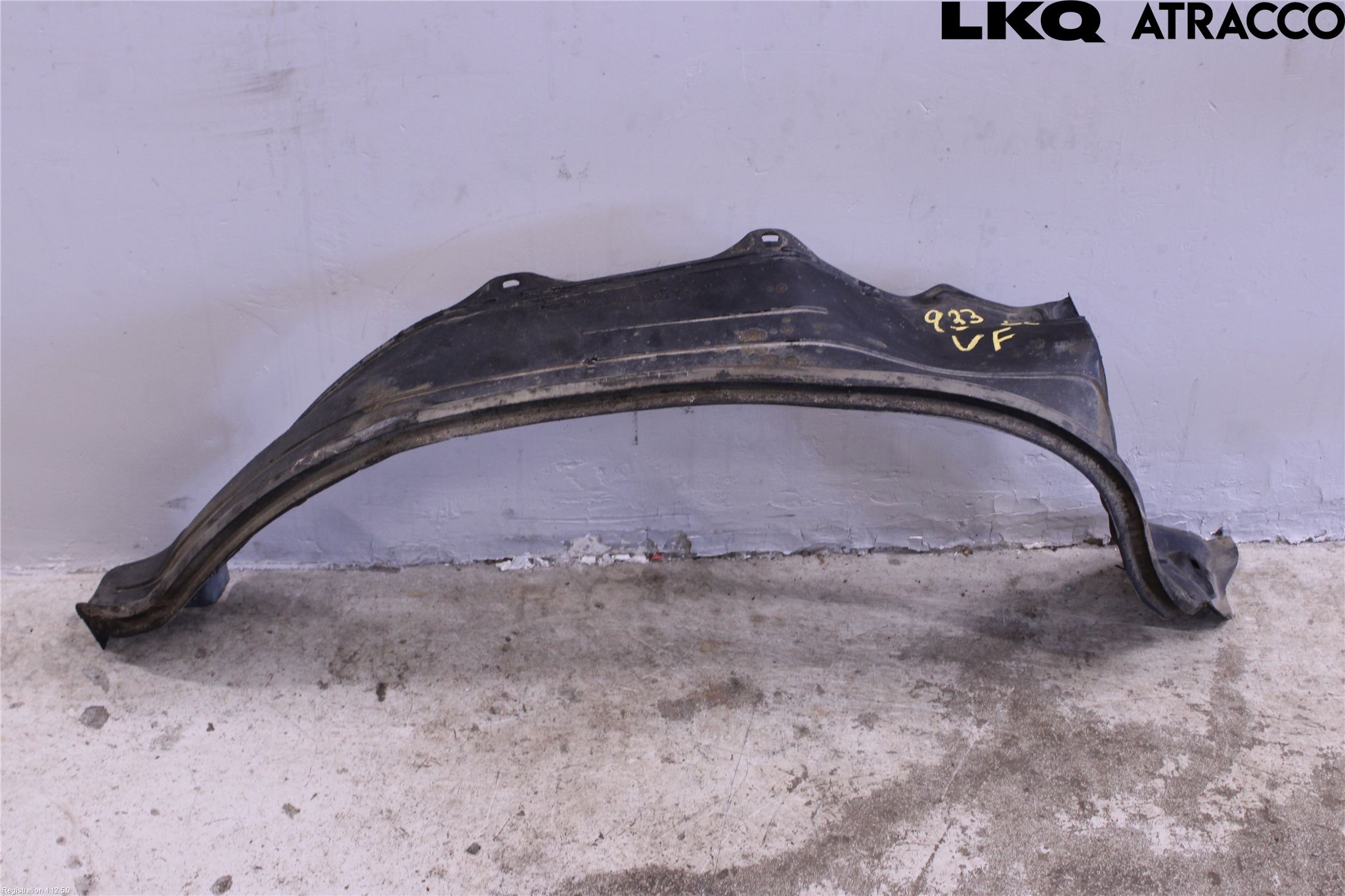 Mercedes-Benz MB 200-300  (W123) 76-86 Skjerm Indre