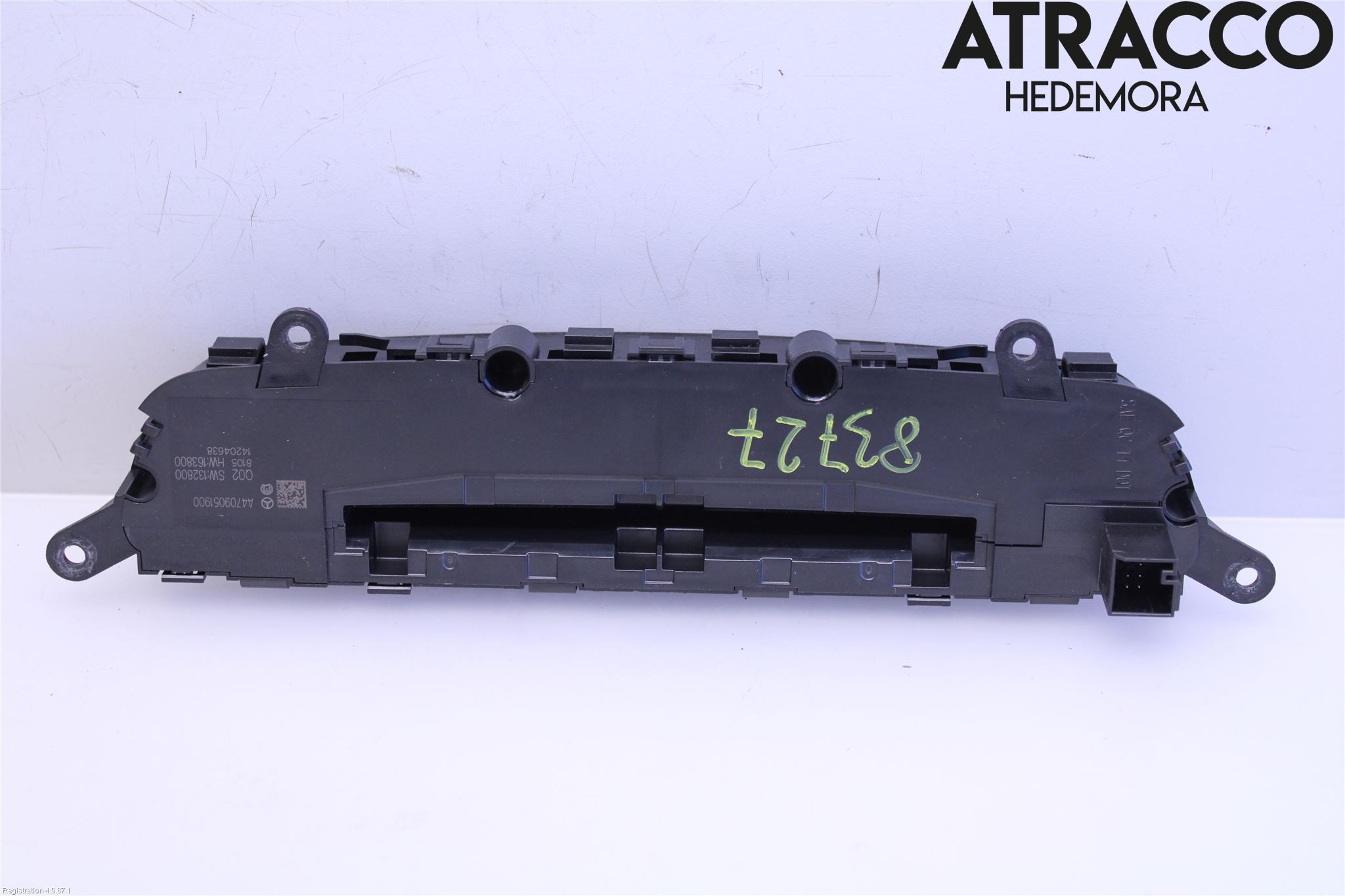 Mercedes-Benz MB X-KLASS (BR 470) 18-20 Stereo Radio Med Cd