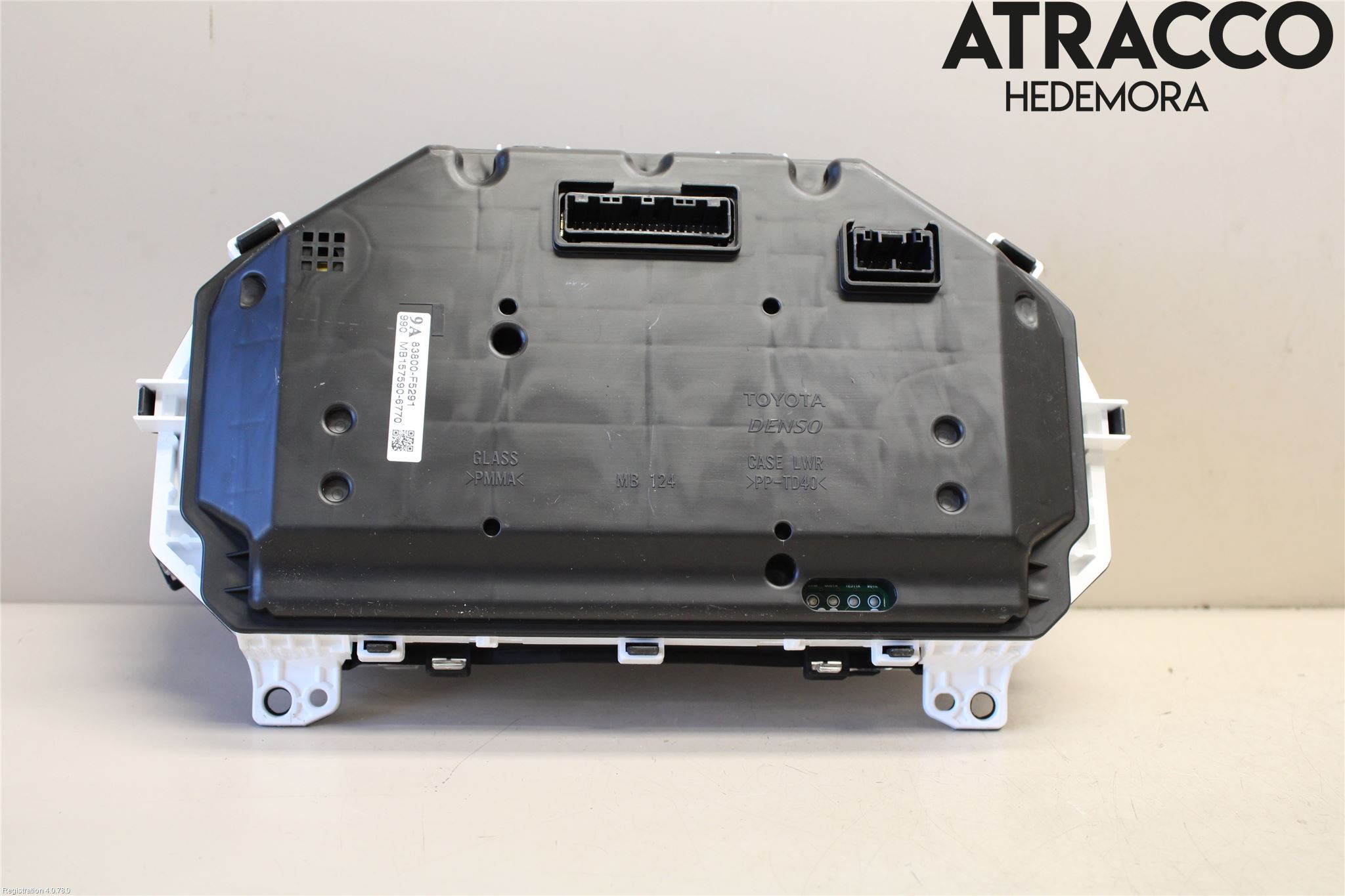 Toyota YARIS XP130 15-20 Instr Kombinert