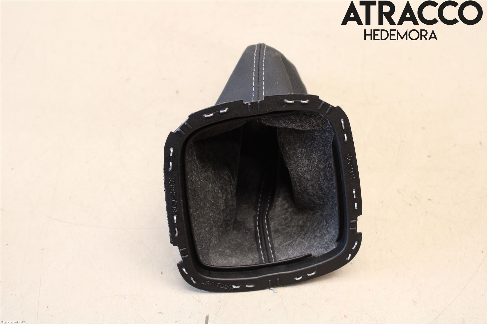 Toyota YARIS XP130 15-20 Gearspak Mansjett