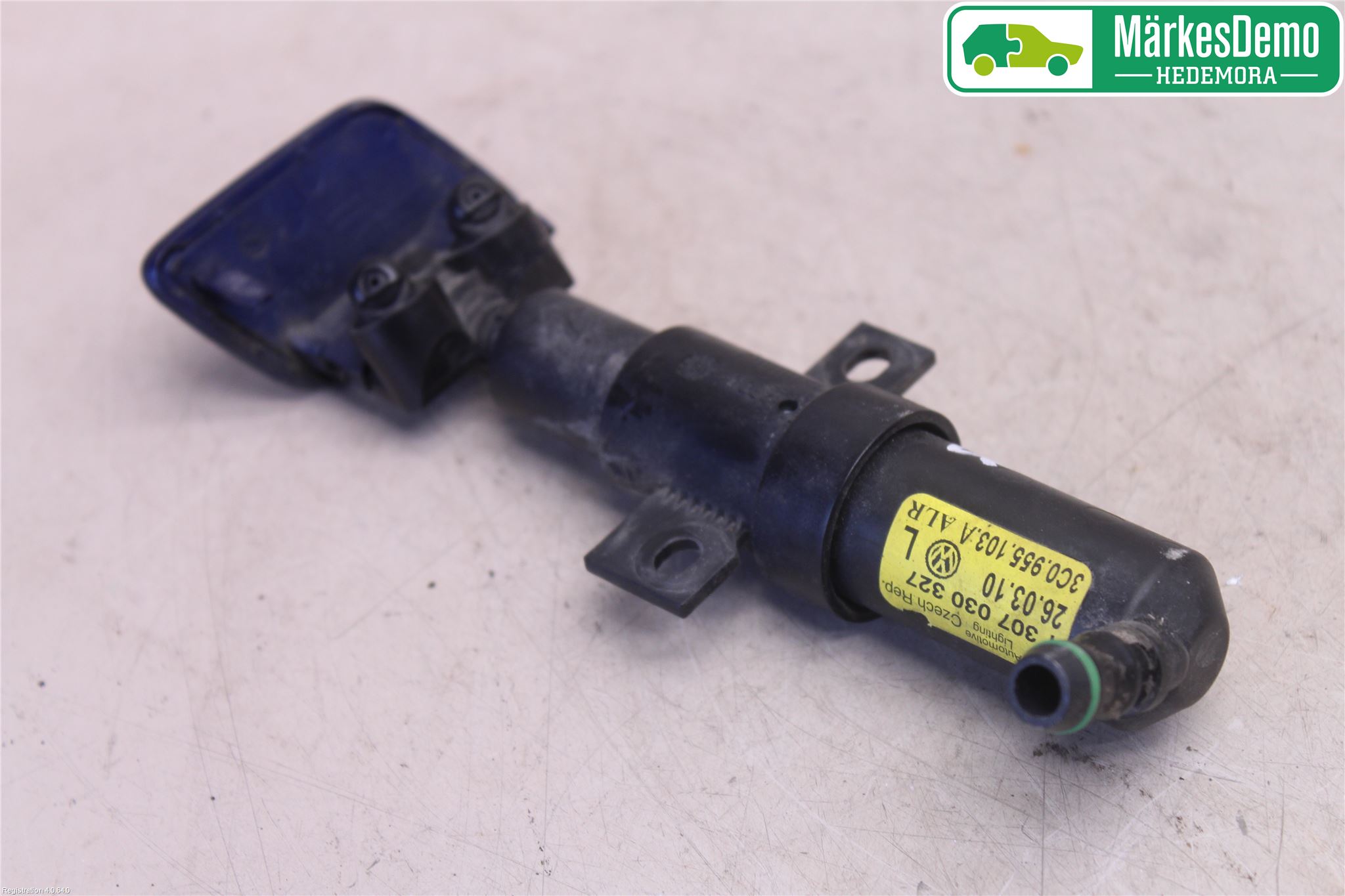 Volkswagen VW PASSAT 05-11 Spylerdyse Frontlykter